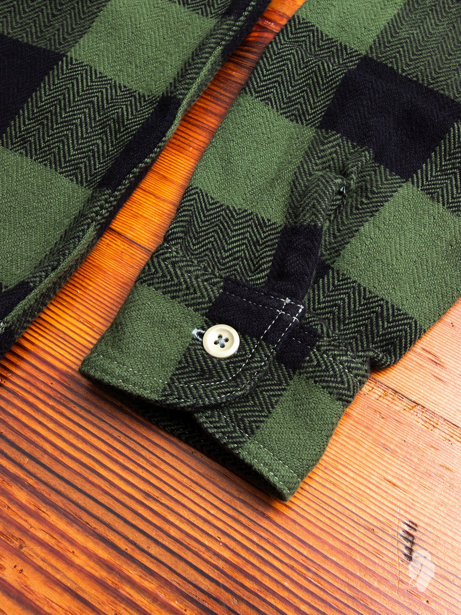 05-187 Herringbone Flannel Shirt in Green - Image 6