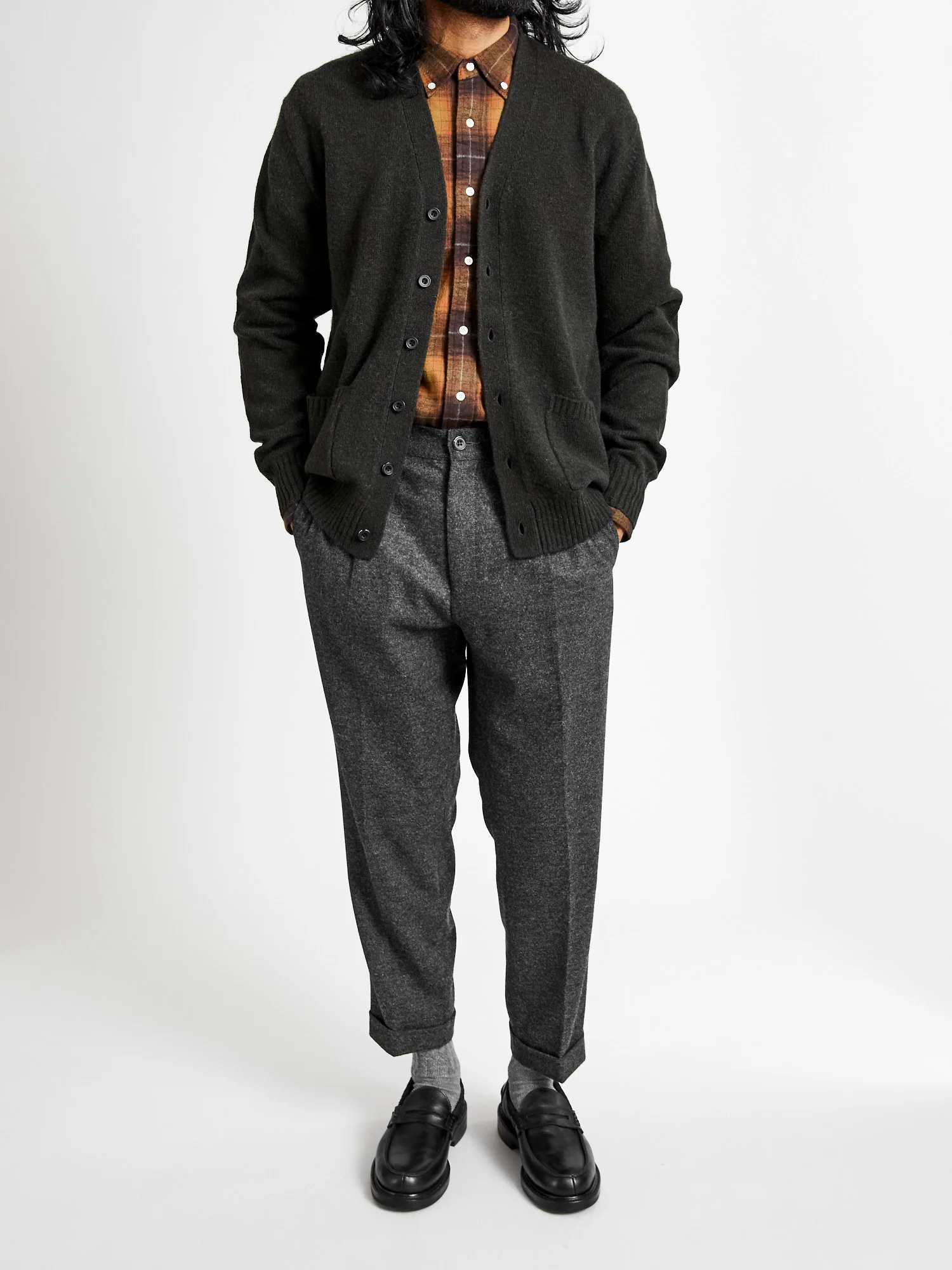 1-Pleat Wool Cashmere Trouser in Grey - Image 11