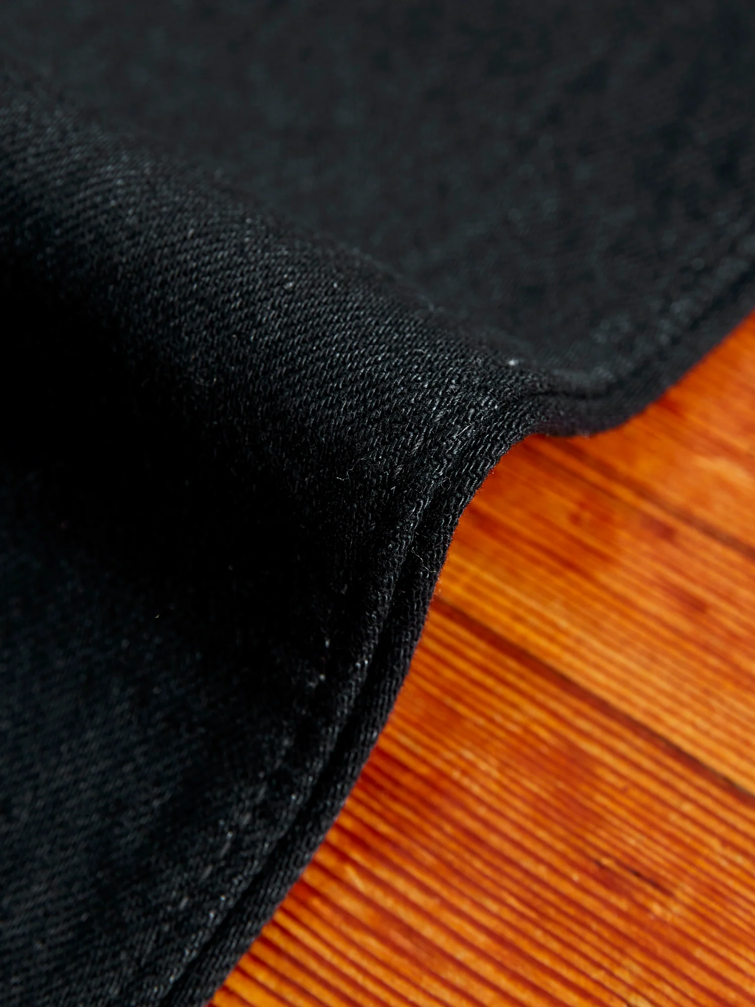 105 13.5oz Double Black Selvedge Denim - Standard Fit - Image 9