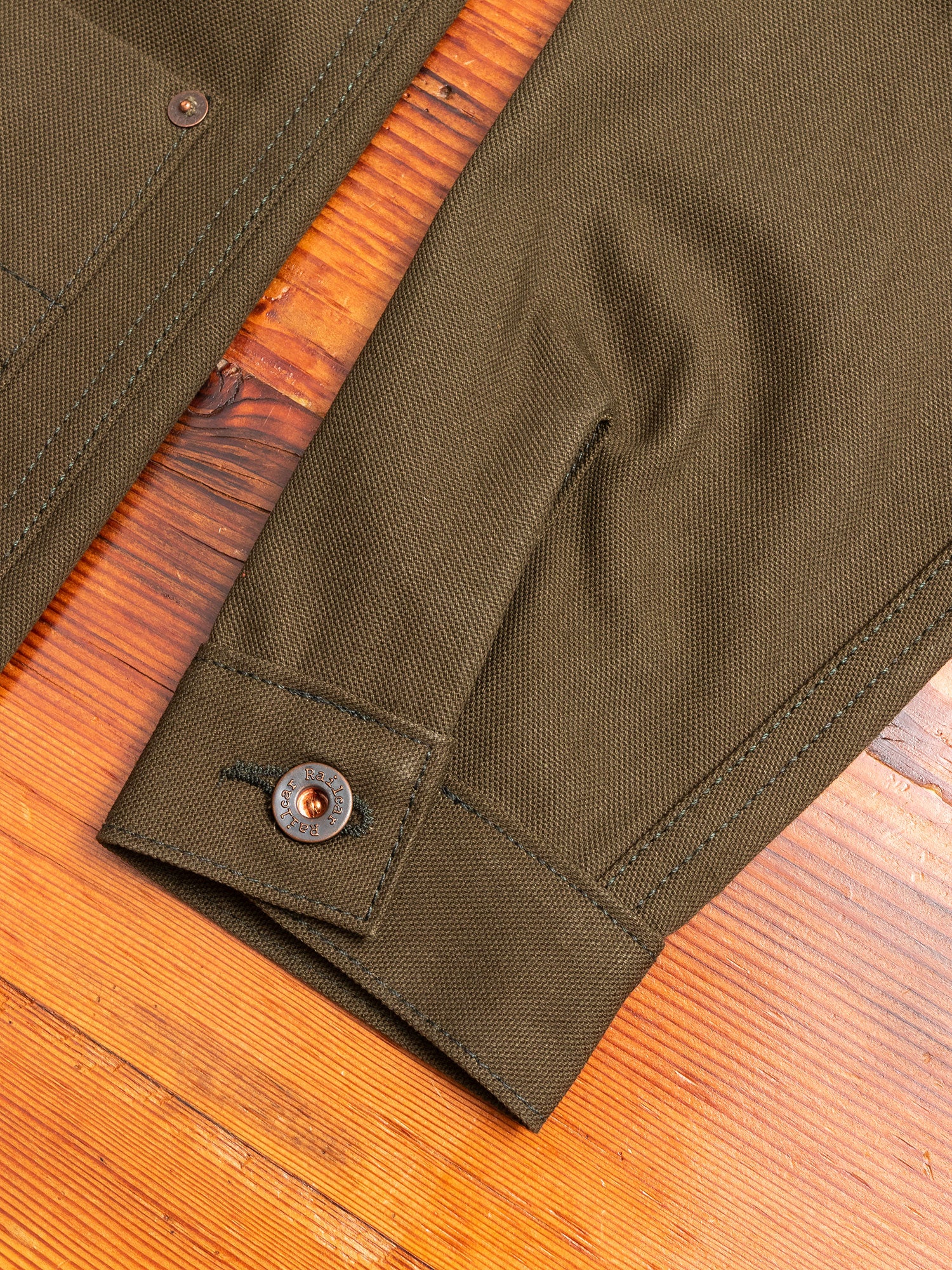 12oz Canvas Chore Coat in Seaweed - Image 7