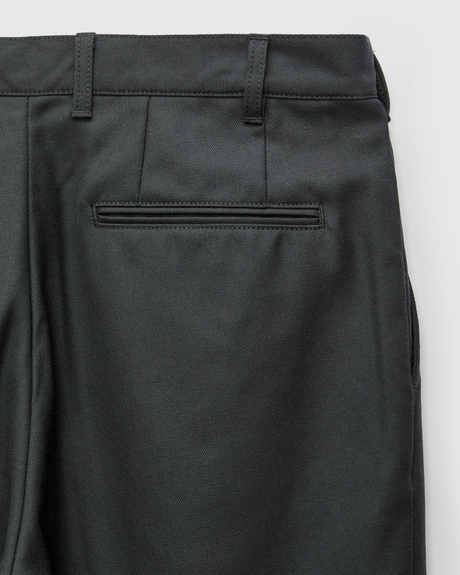 2-Pleat Laundry Wool Trousers in Charcoal - Image 3