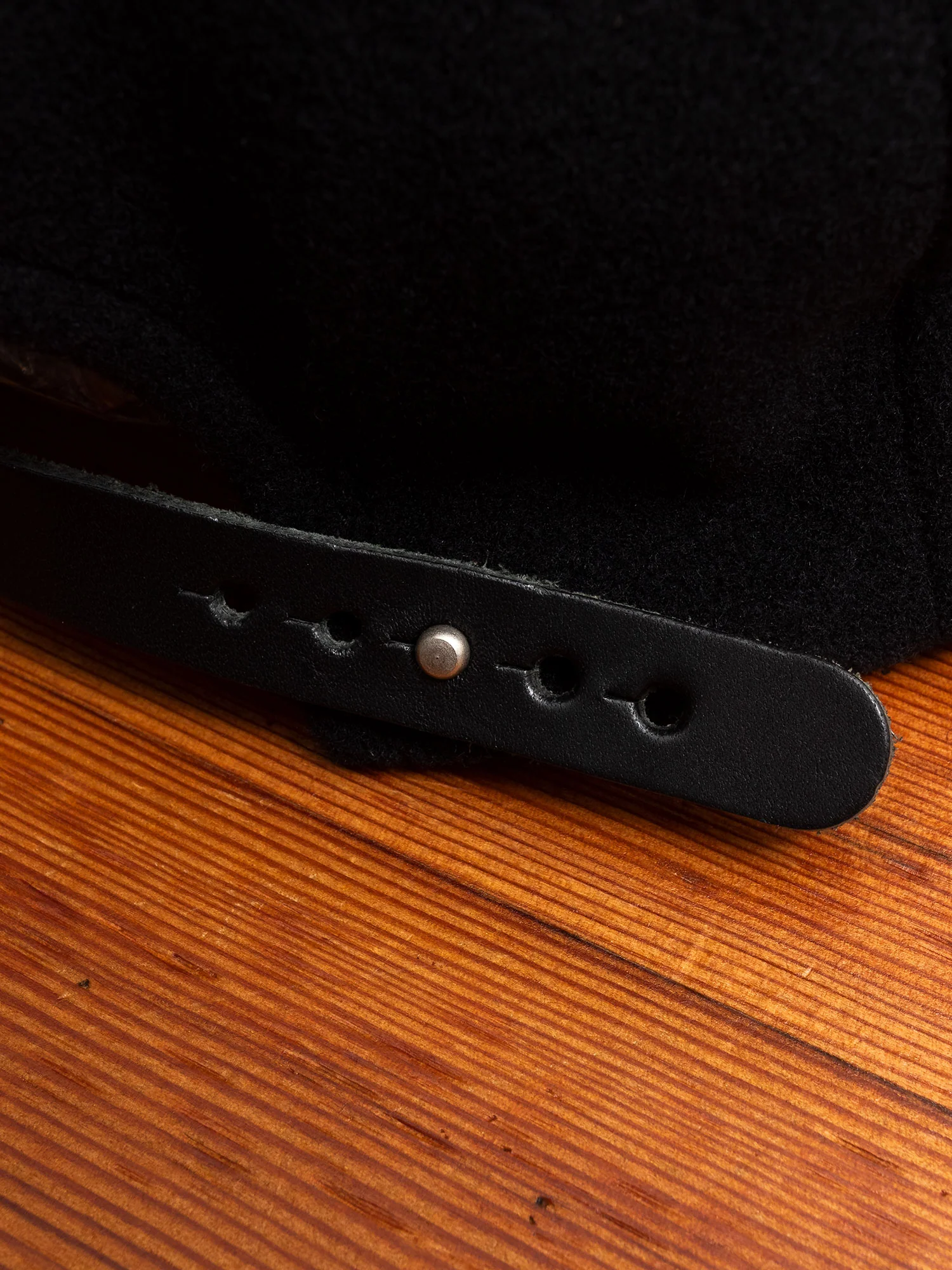 2 Tone Wool Cap in Black - Image 5