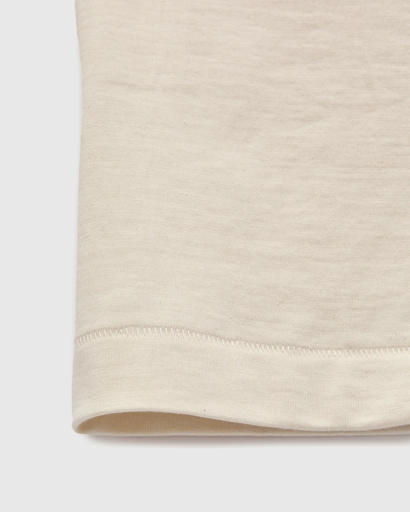 215 "Good Originals" Heavyweight 7.2oz Loopwheel T-Shirt in Natural - Image 5