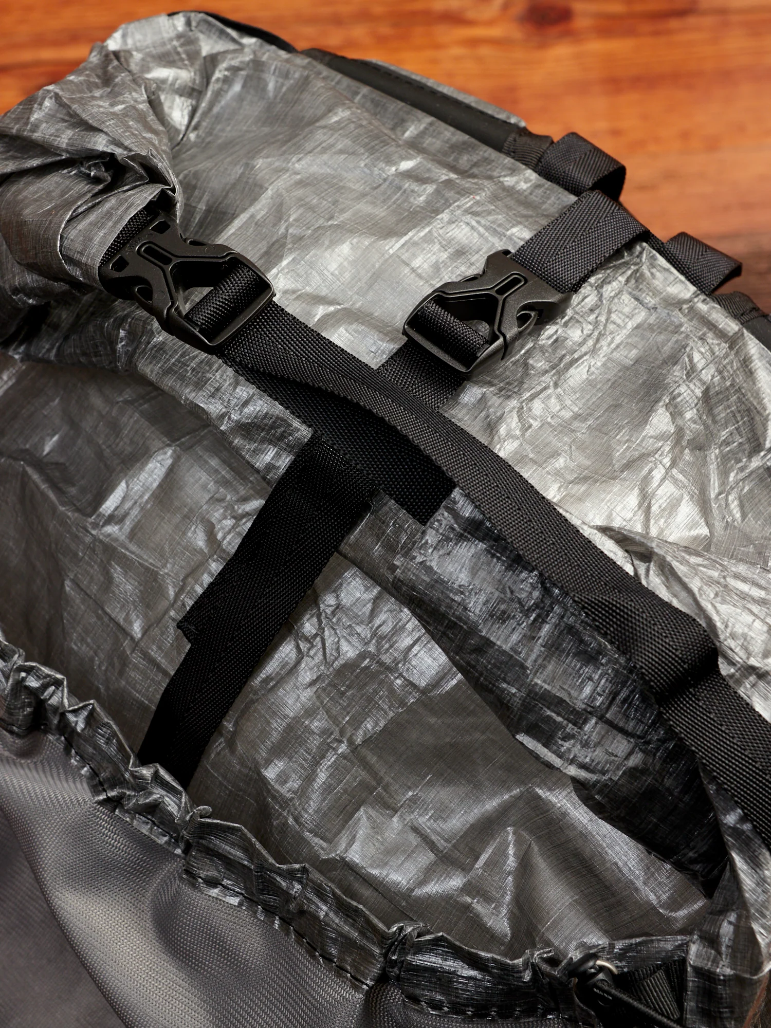 25L Dyneema Backpack in Charcoal - Image 6
