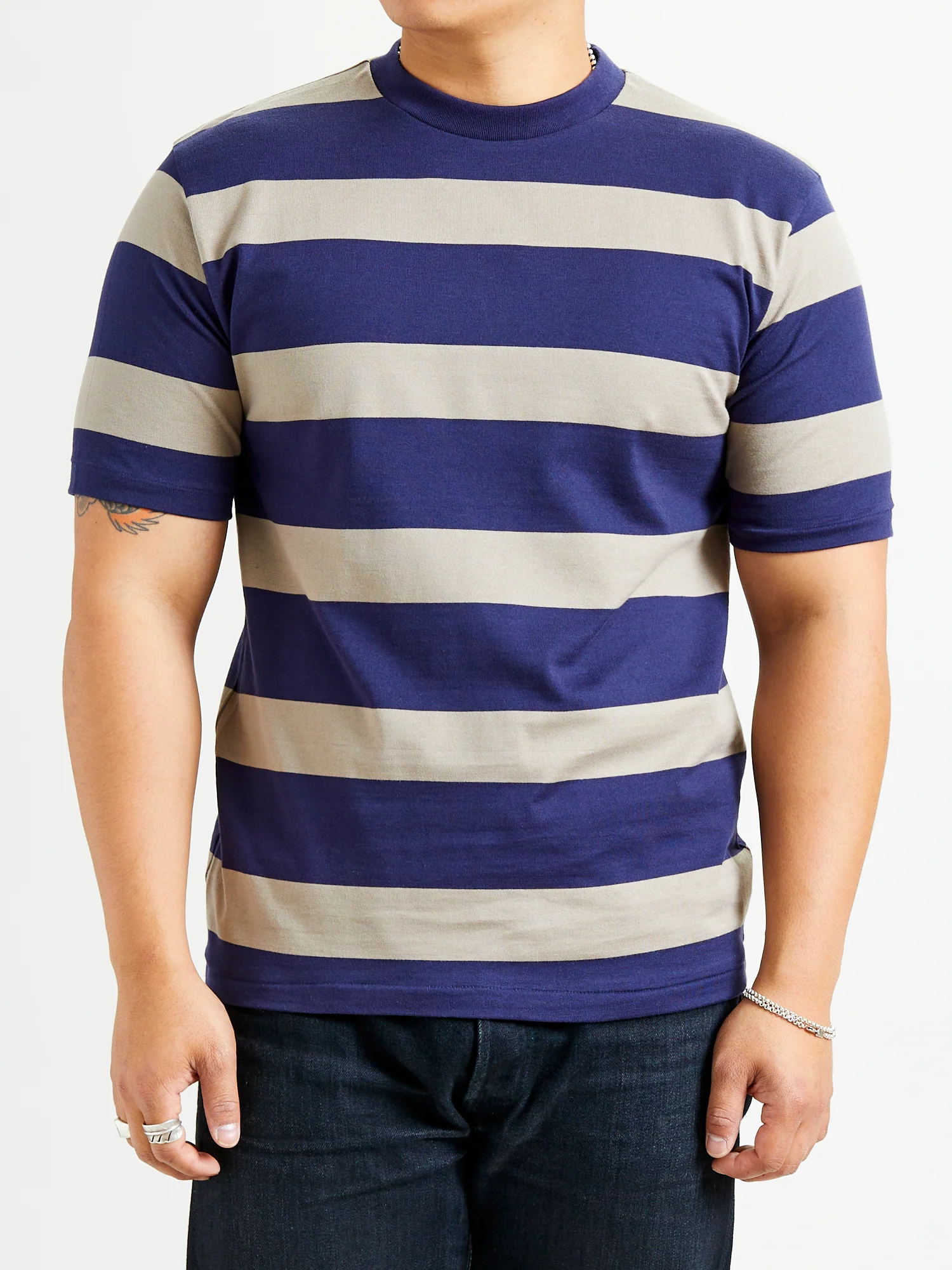 4089 Loopwheel Stripe Border Tee in Navy Grey - Image 2