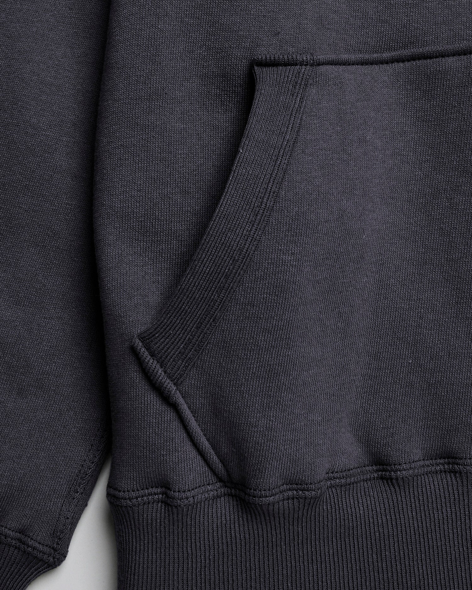 450 Loopwheel Hoodie in Ink Black - Image 5