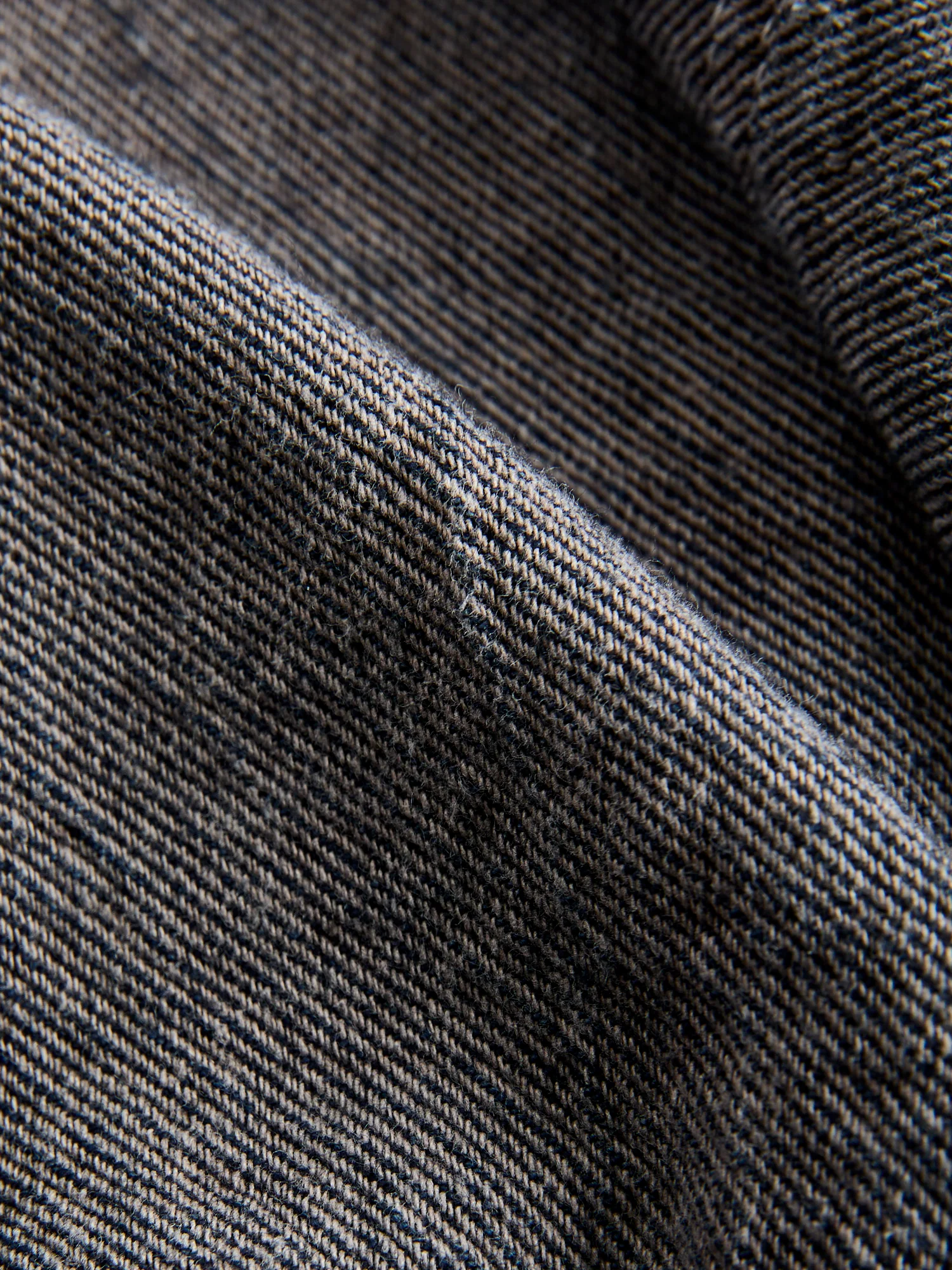 464 Webbing Fly Shirt in Saddened Wattle Denim - Image 9