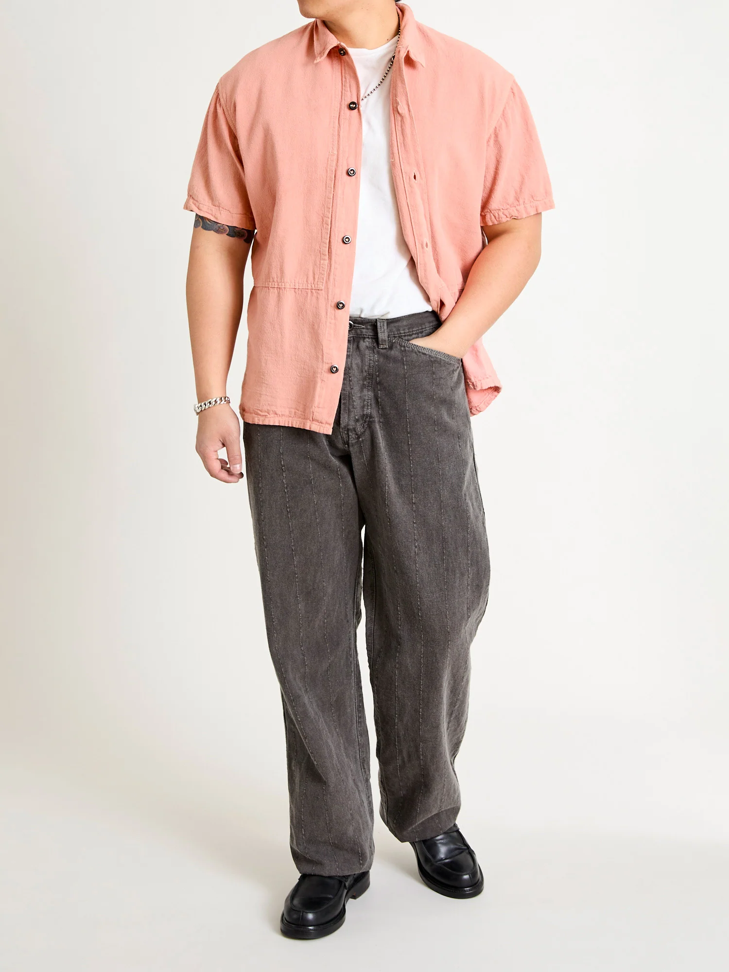 479 Short Sleeve Square Tail Yoke Shirt in Madder - Image 10