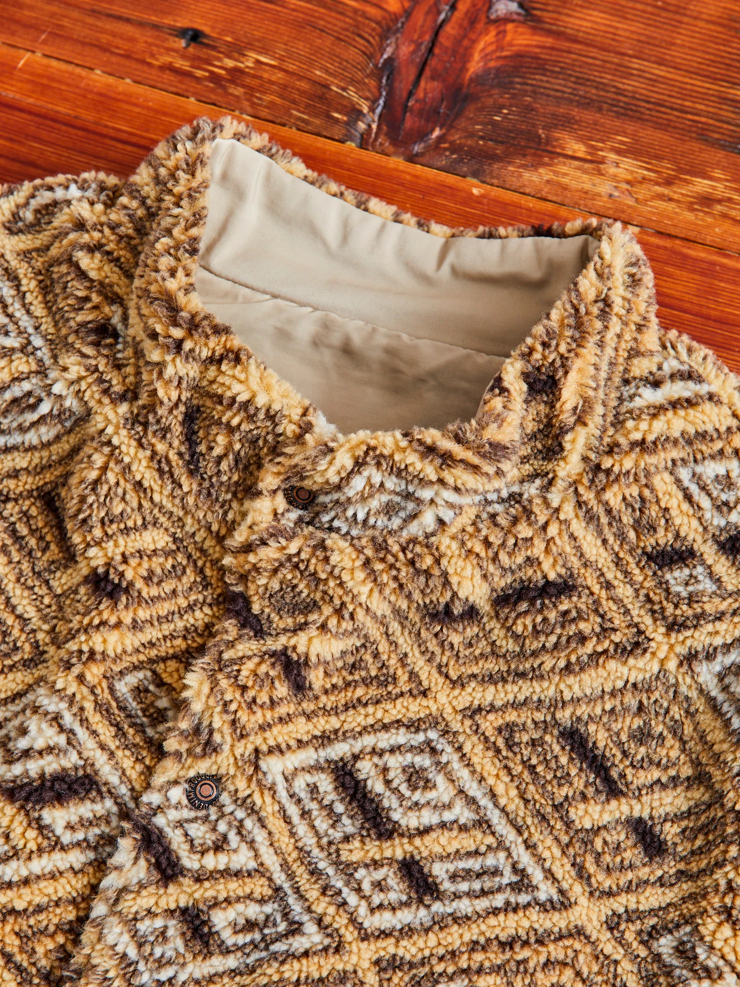 60/40 Cloth Reversible Vest in Beige - Image 5