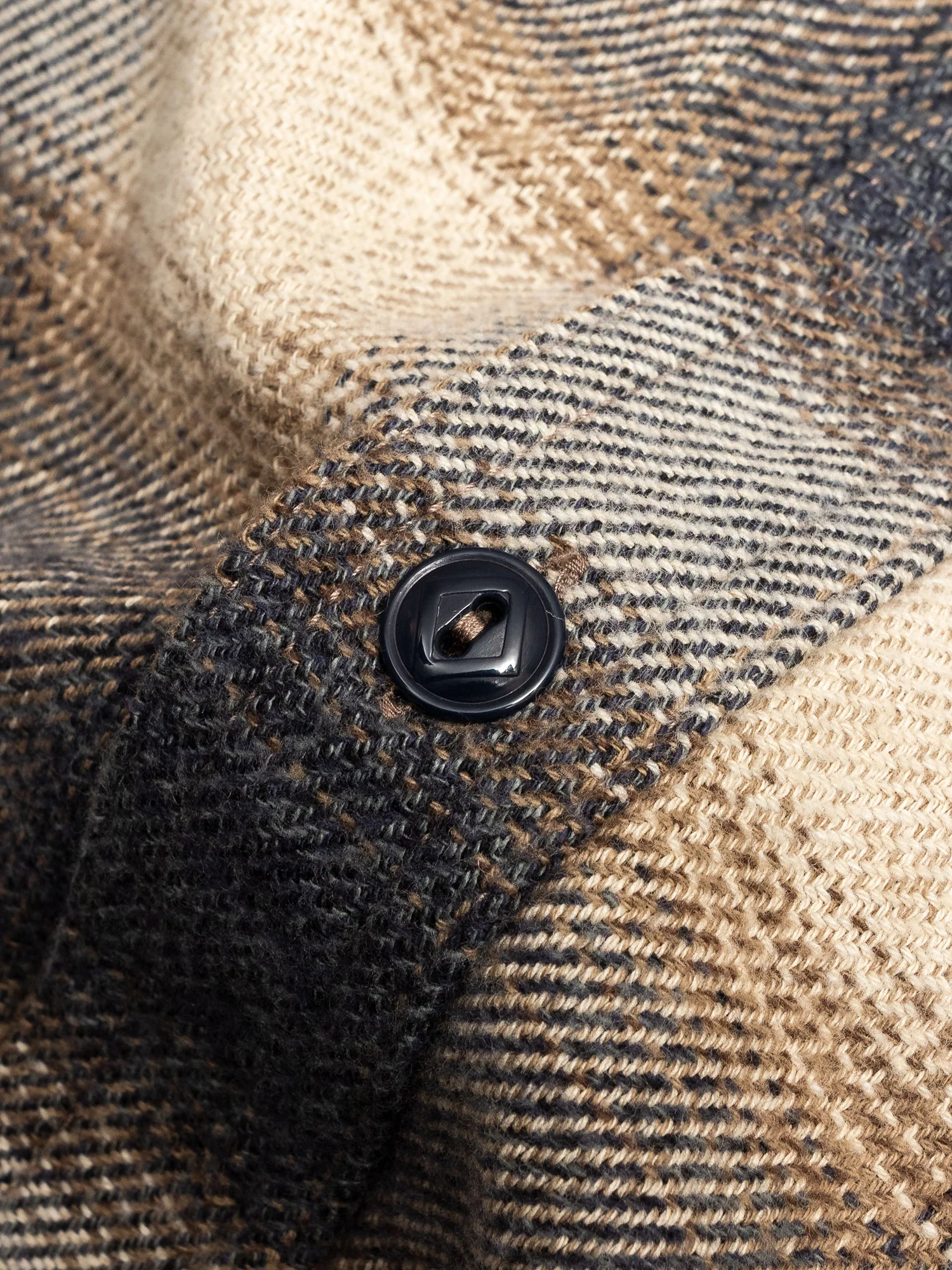 750WS Heavy Flannel Shirt in Beige - Image 4