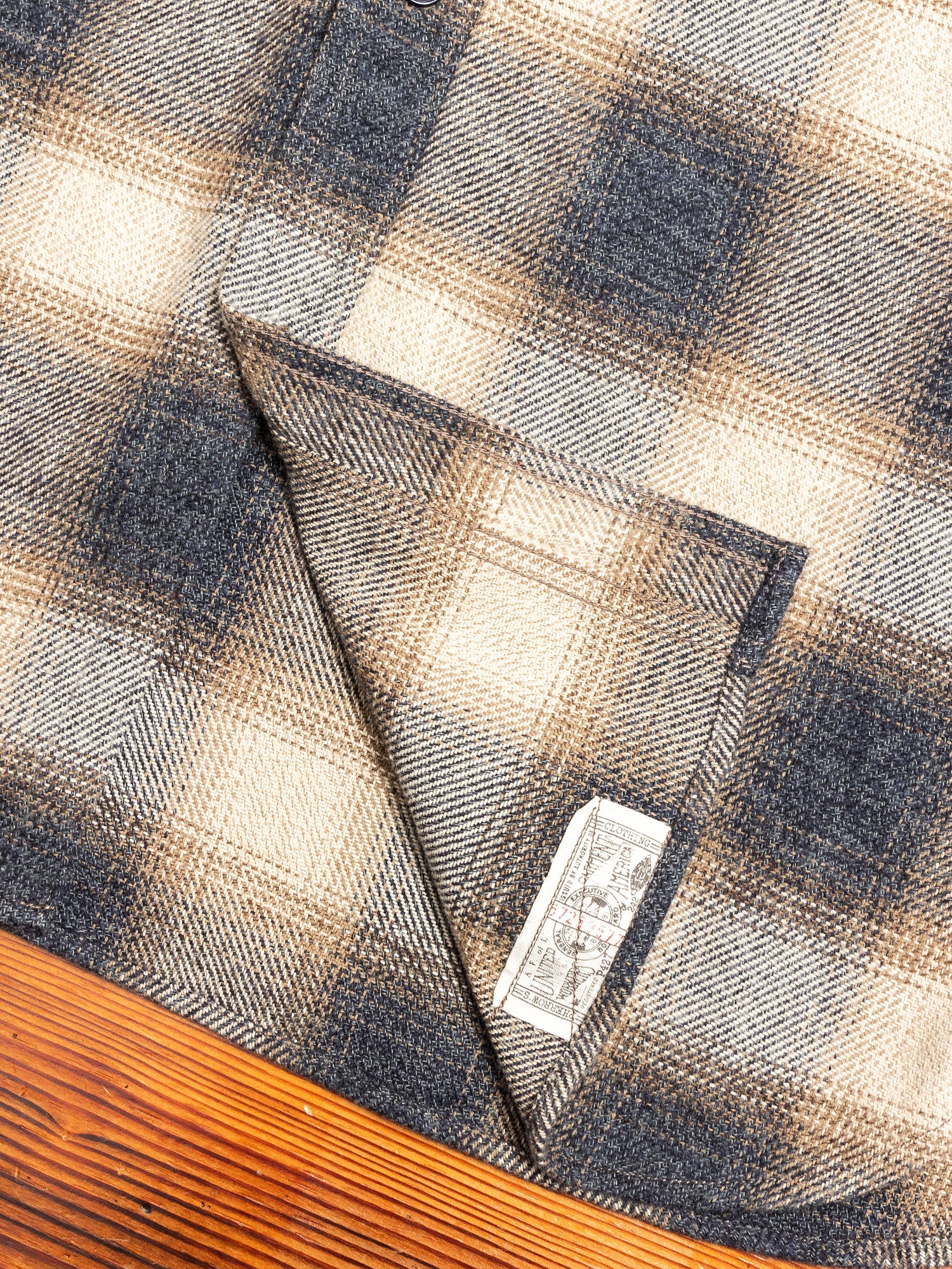 750WS Heavy Flannel Shirt in Beige - Image 6