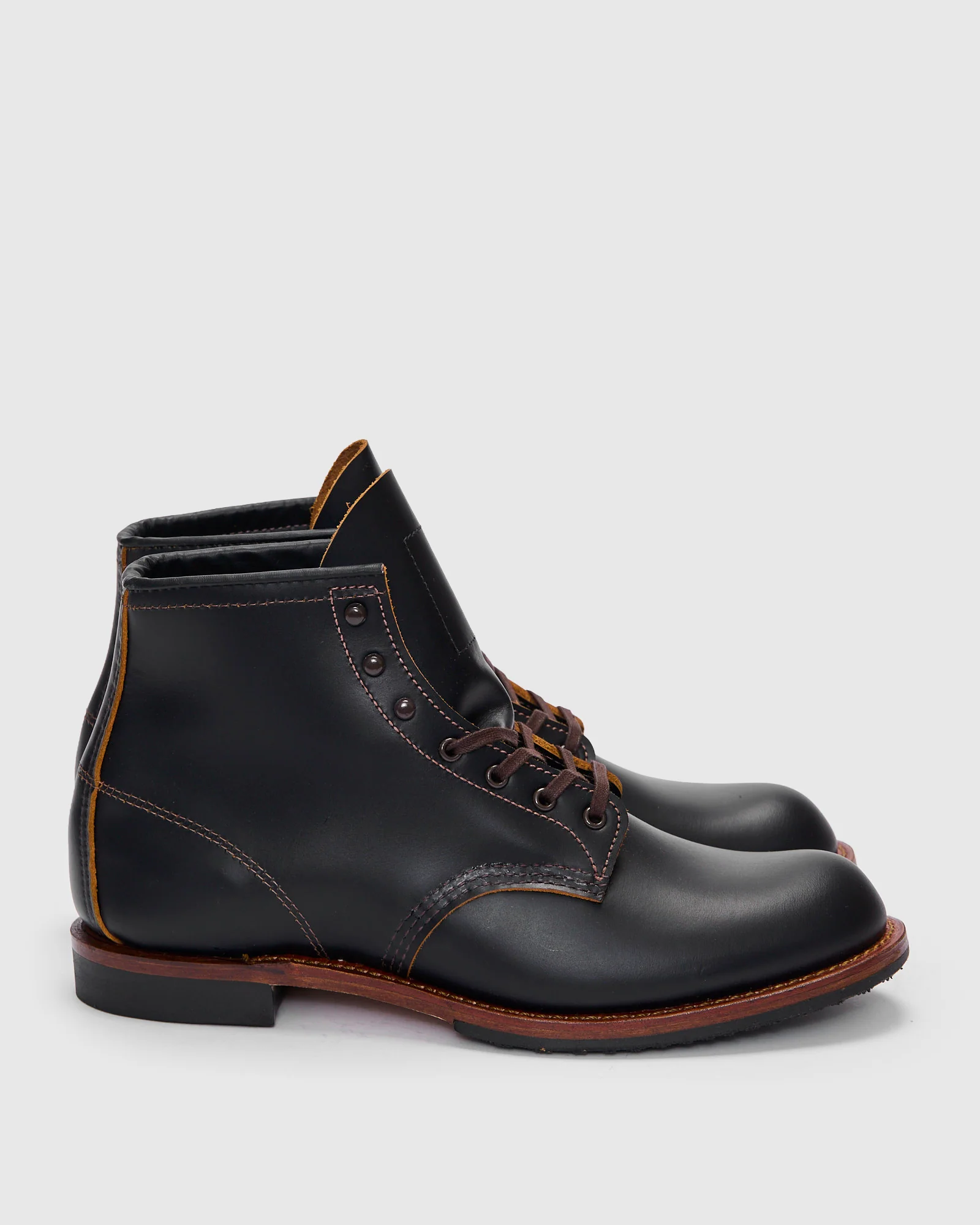 9060 Flatbox Beckman Boot in Black Klondike - Image 3