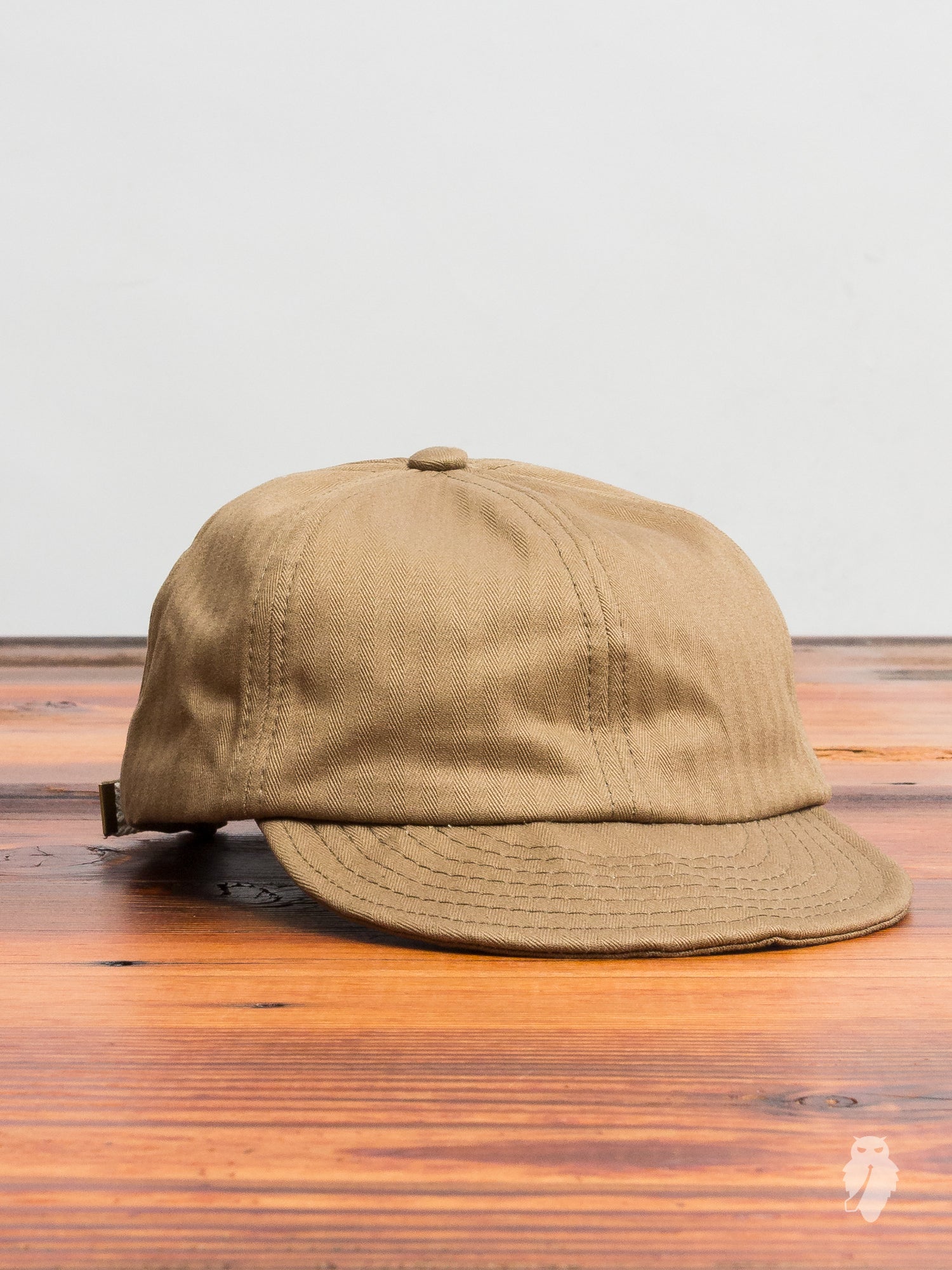 A3 Mechanic Cap in Brown