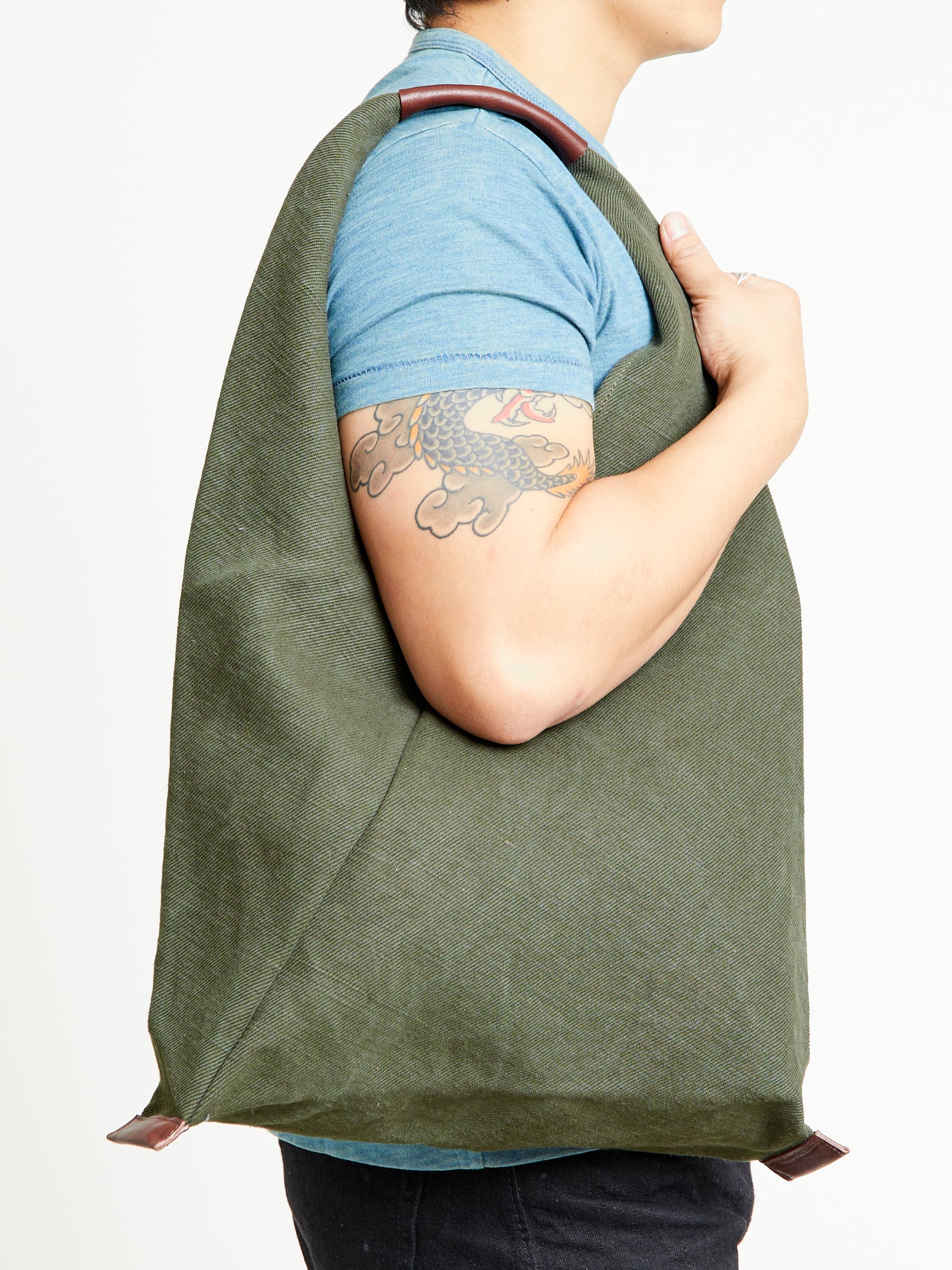 Azuma Bag Big in Khaki Green - Image 2