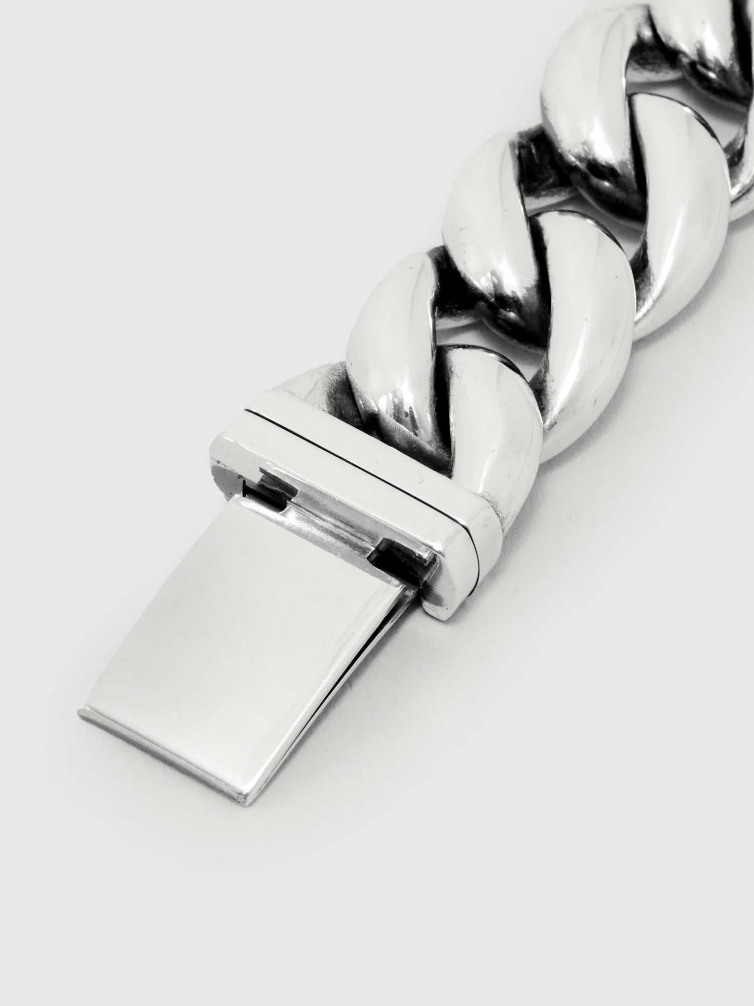B&T Bracelet Size B in Sterling Silver - Image 4