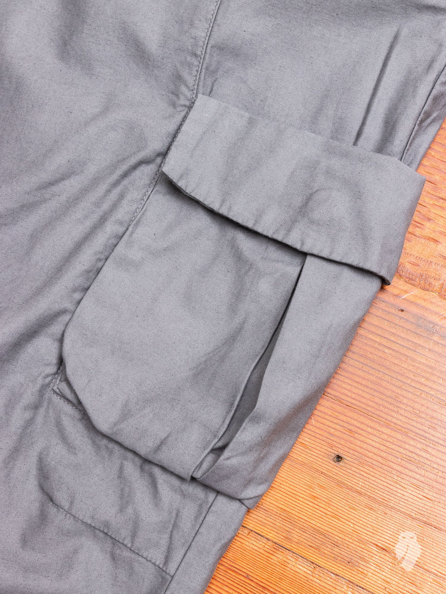 Back Sateen Cargo Pants in Charcoal - Image 6