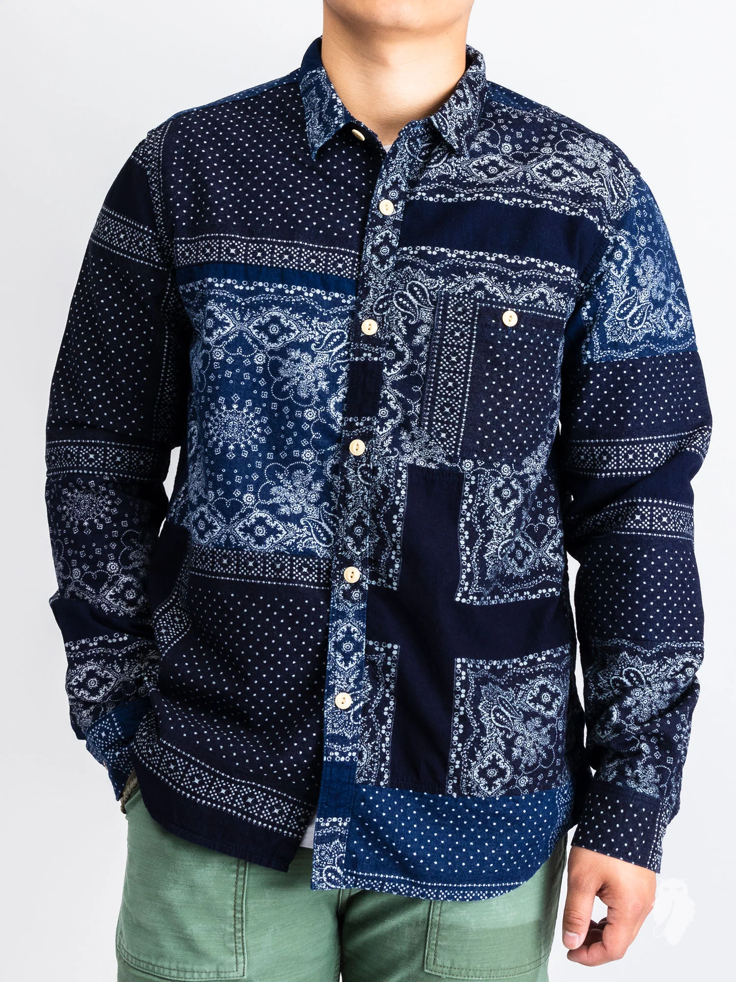 Bandana Ranru Button Down Shirt in Dark Indigo - Image 2