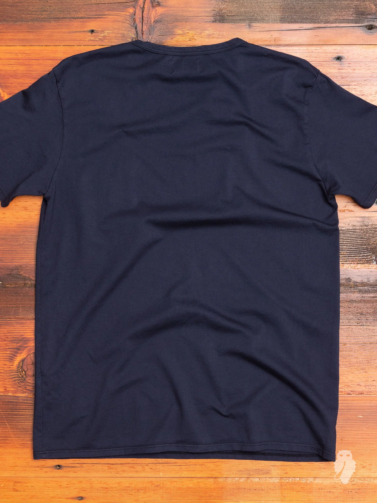 Basis T-Shirt in Navy - Image 5