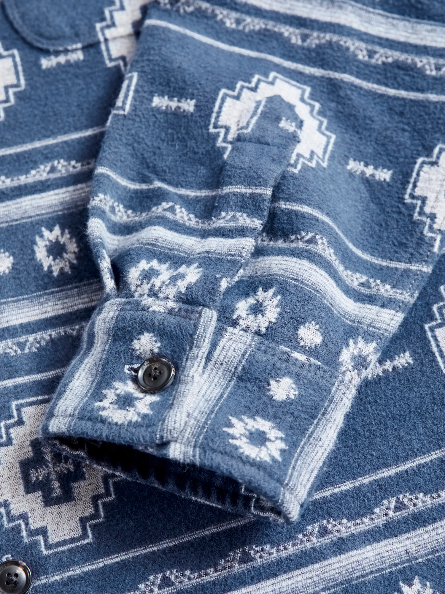 Benson Flannel Work Shirt in Blue Southwest - Image 5