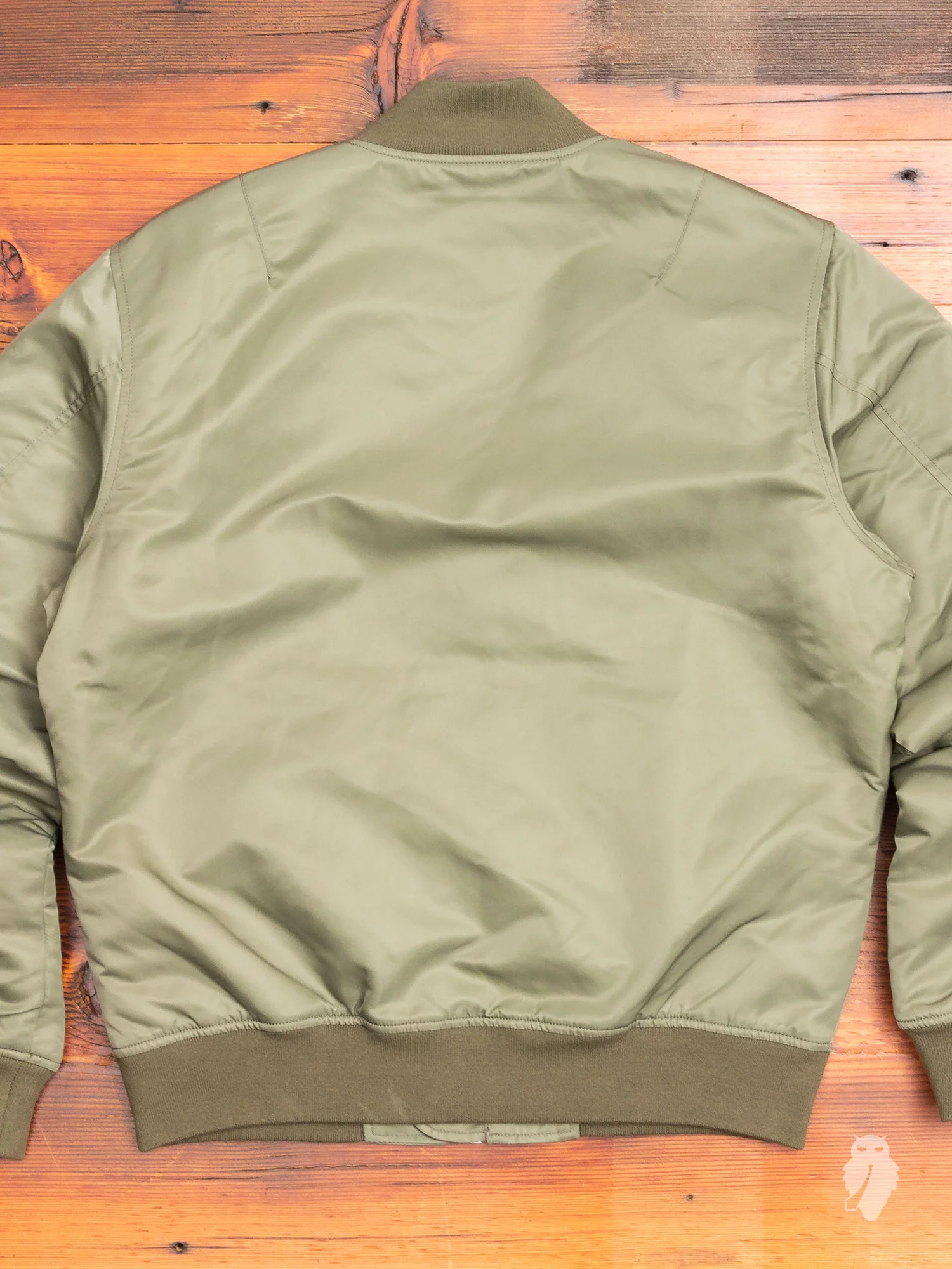 Bogota Bomber Jacket II in Olive - Image 9