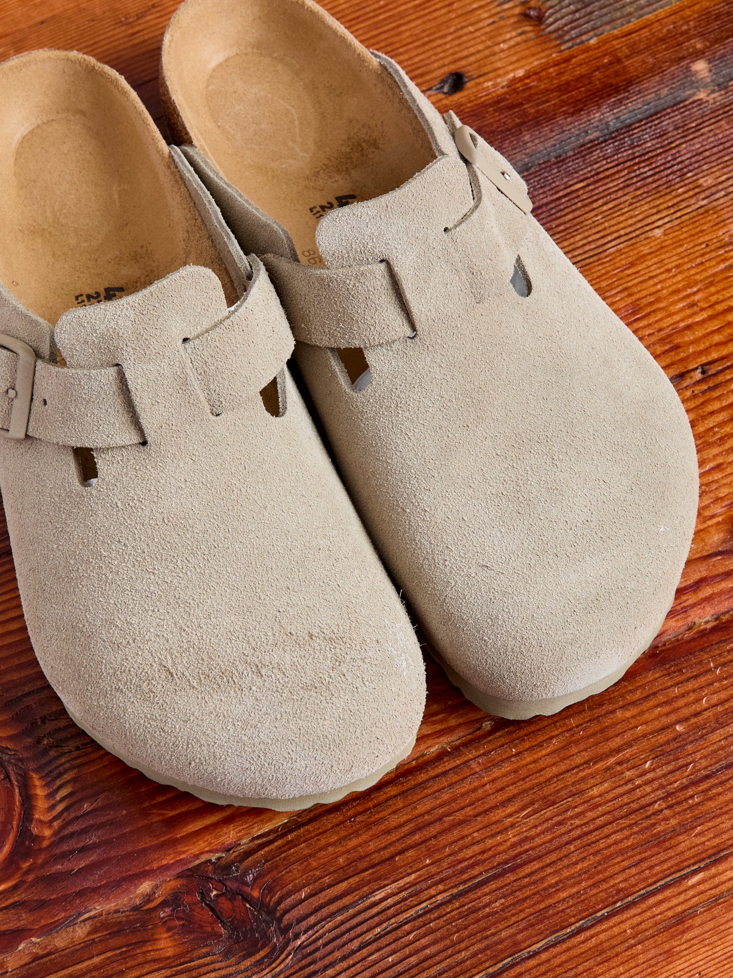 Boston Clog in Faded Khaki - Image 4