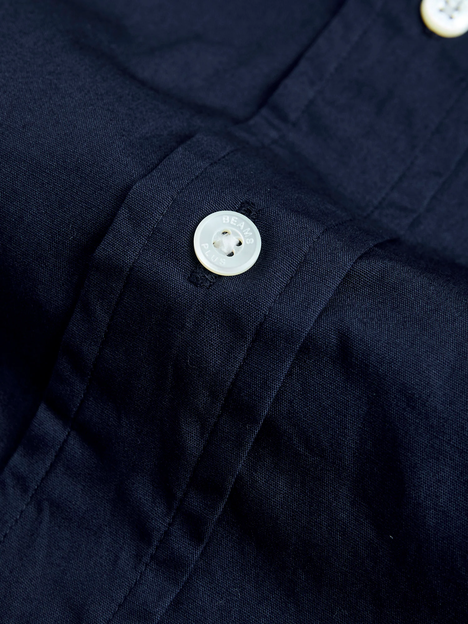 Broad Cloth Short Sleeve Button-Down Shirt in Navy - Image 7