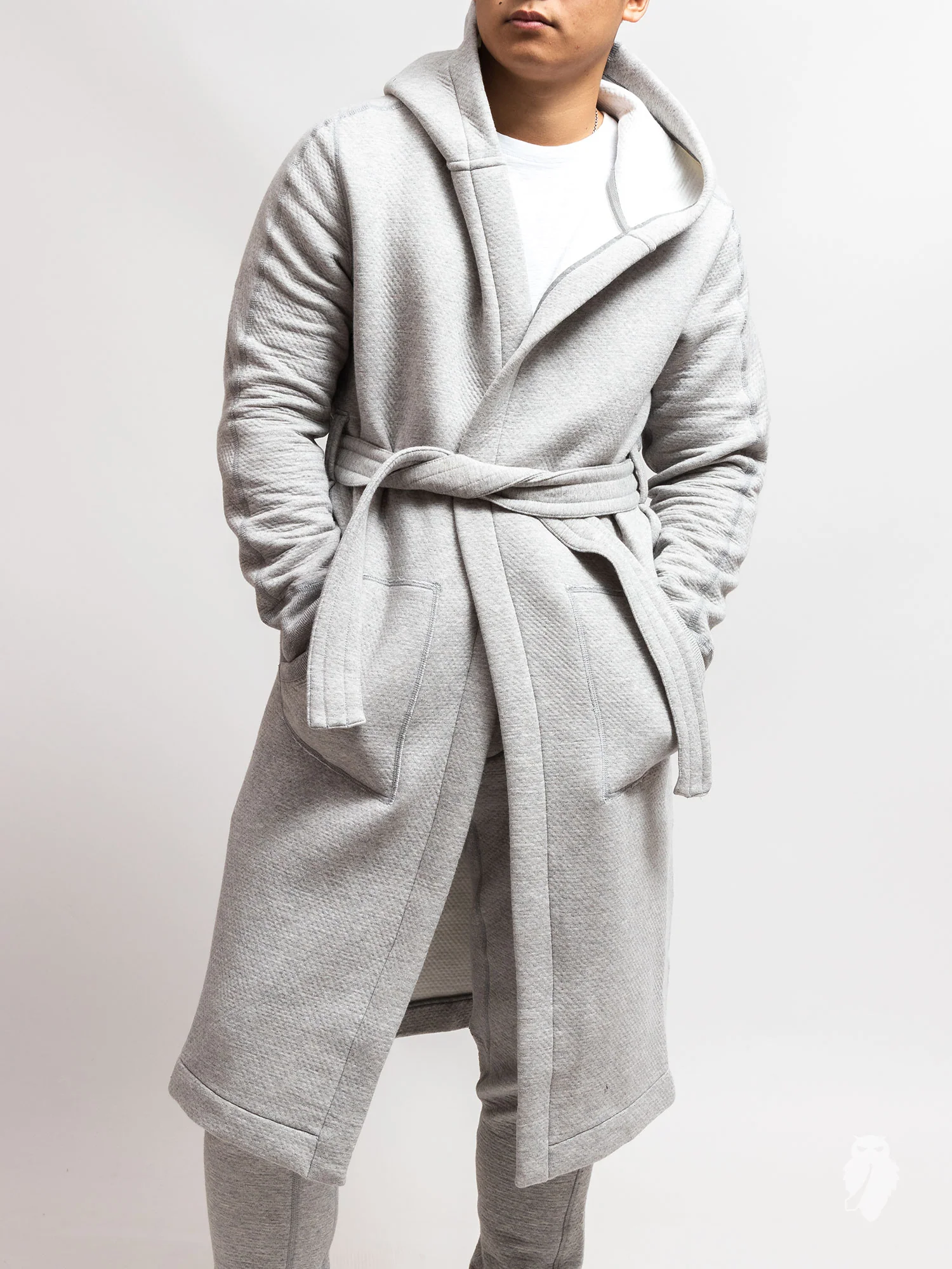 Cabin Fleece Robe in Heather Grey - Image 2