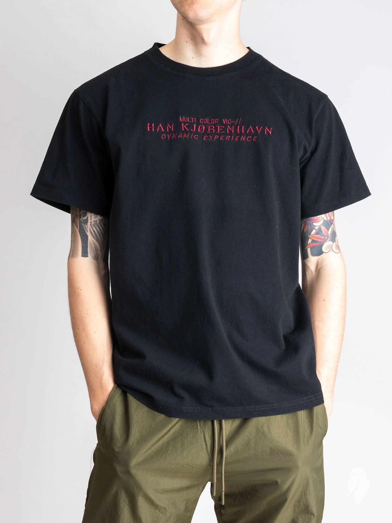 Casual T-Shirt in Black - Image 2