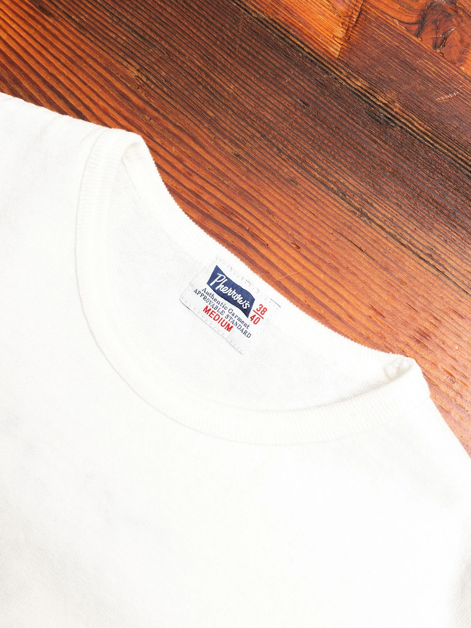 Chain Stitch Embroidery T-Shirt in White - Image 3