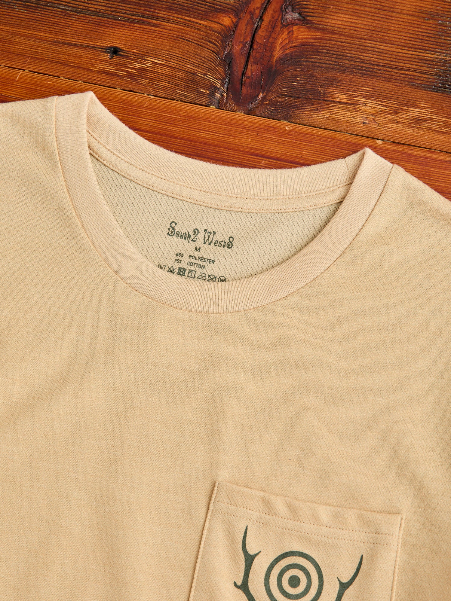 Circle Horn Round Pocket T-Shirt in Beige - Image 4