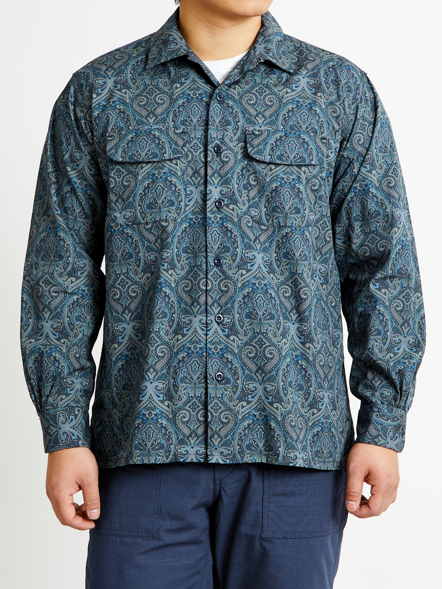 Classic Shirt in Navy Cotton Paisley Print - Image 2