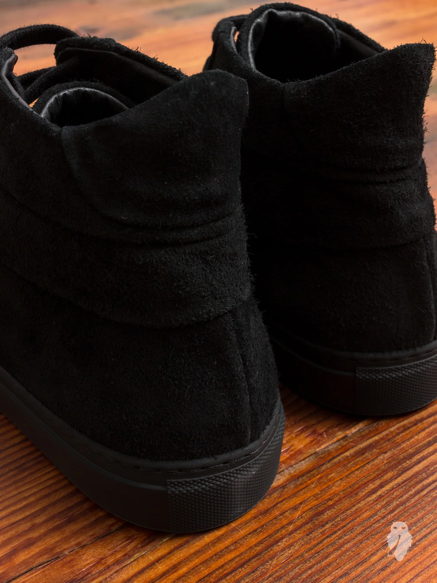 Court Hi-Top Sneaker in Black Suede - Image 4