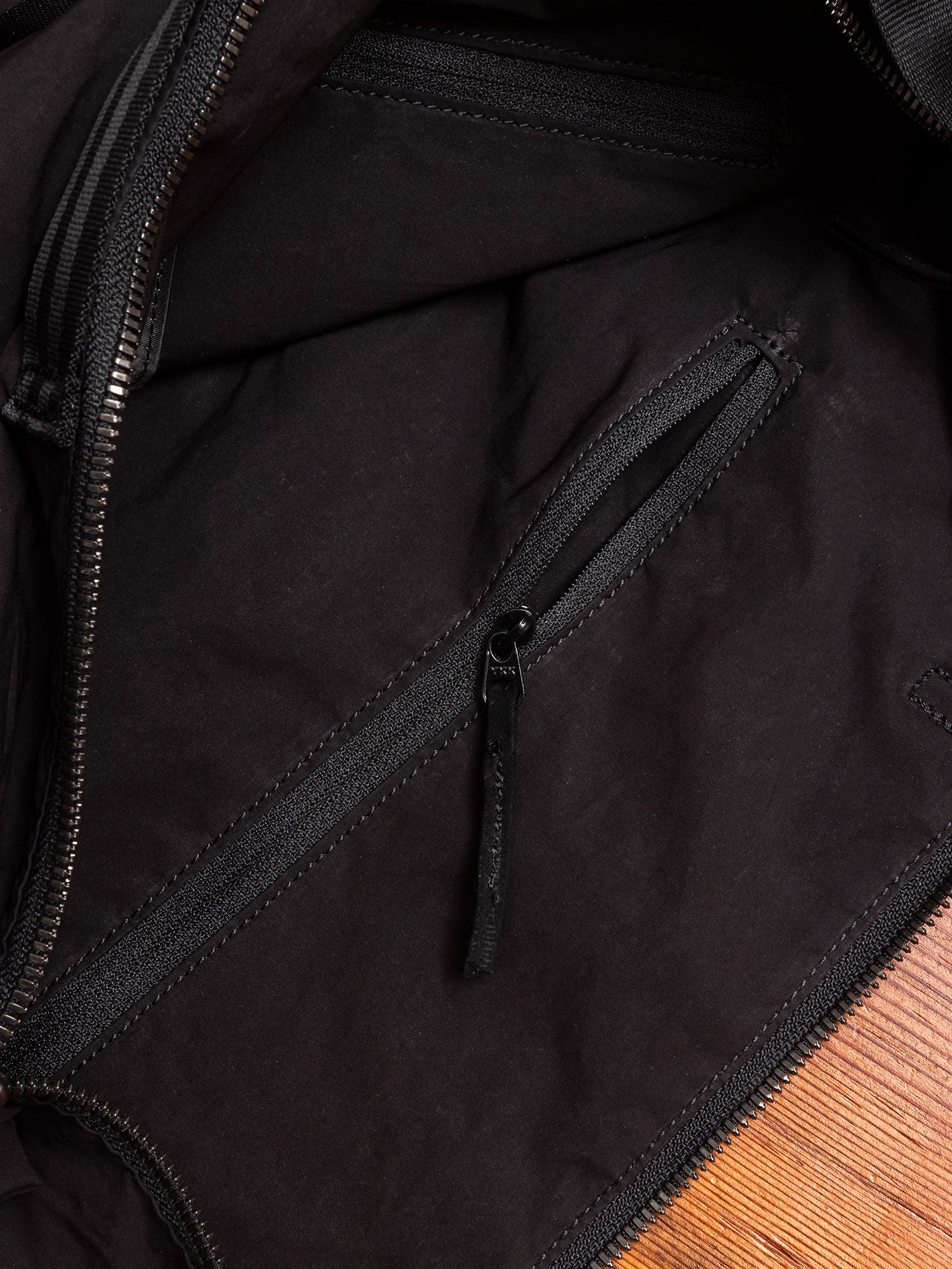 Cramshell Tote Bag in Black - Image 7