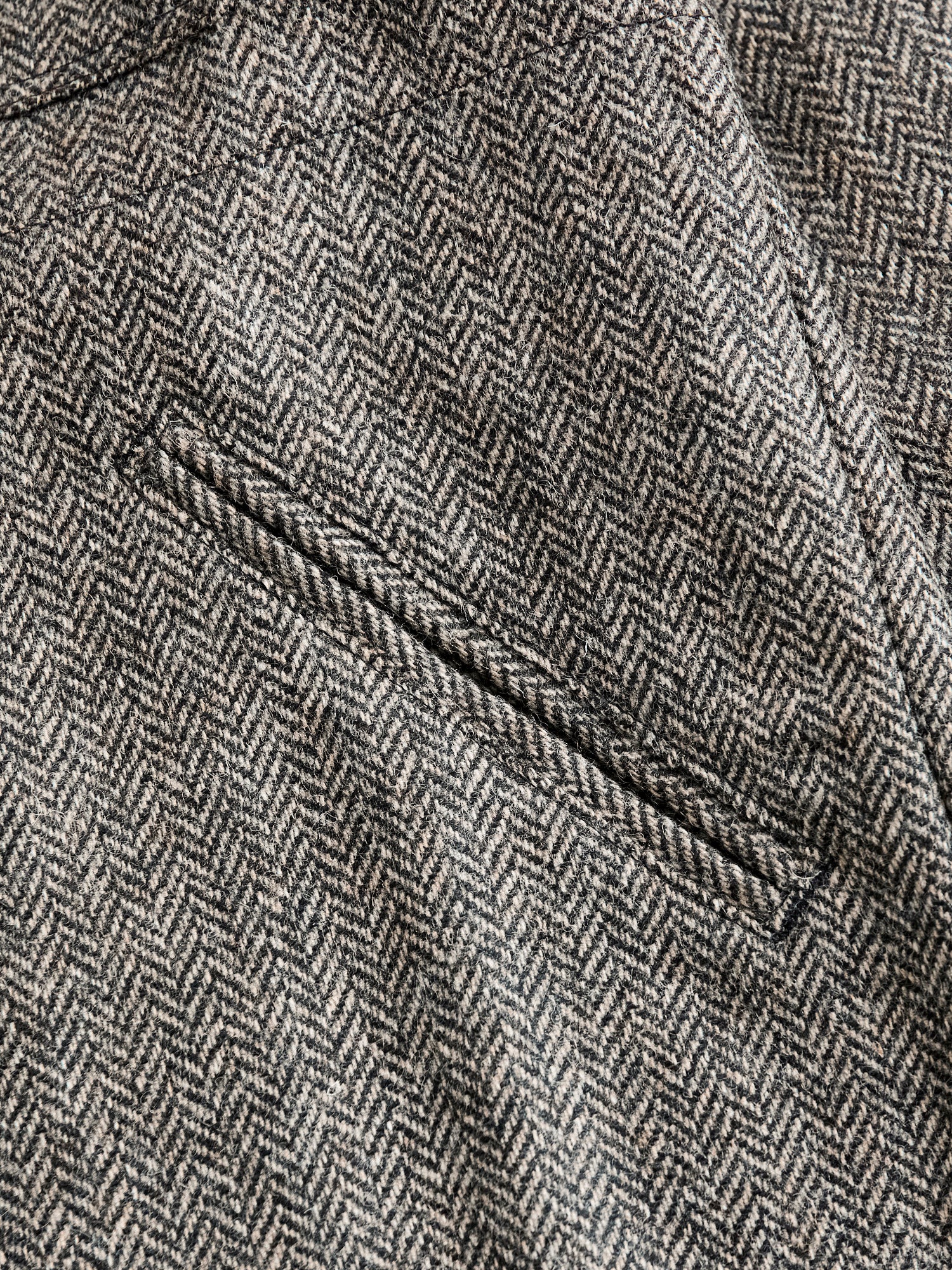 Crissman Overshirt in Black & Natural Herringbone - Image 8