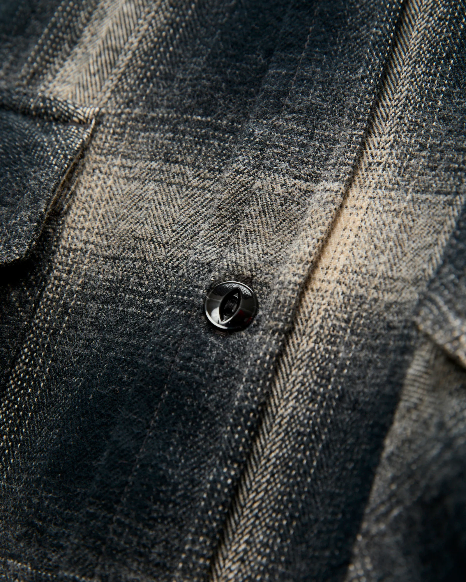 Crosscut Flannel in Black Ombre - Image 5
