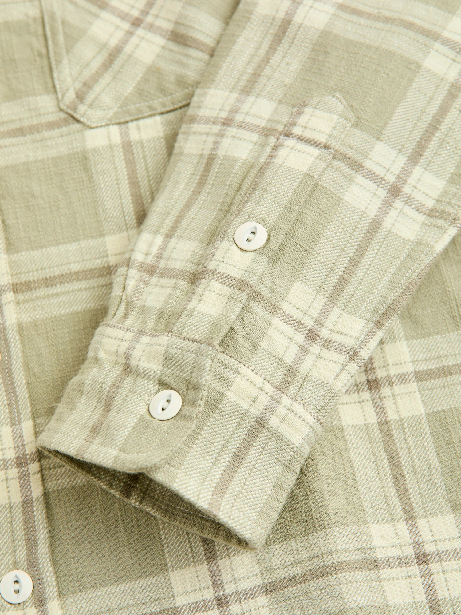 Crosscut Flannel in Seafoam Slub Check - Image 5