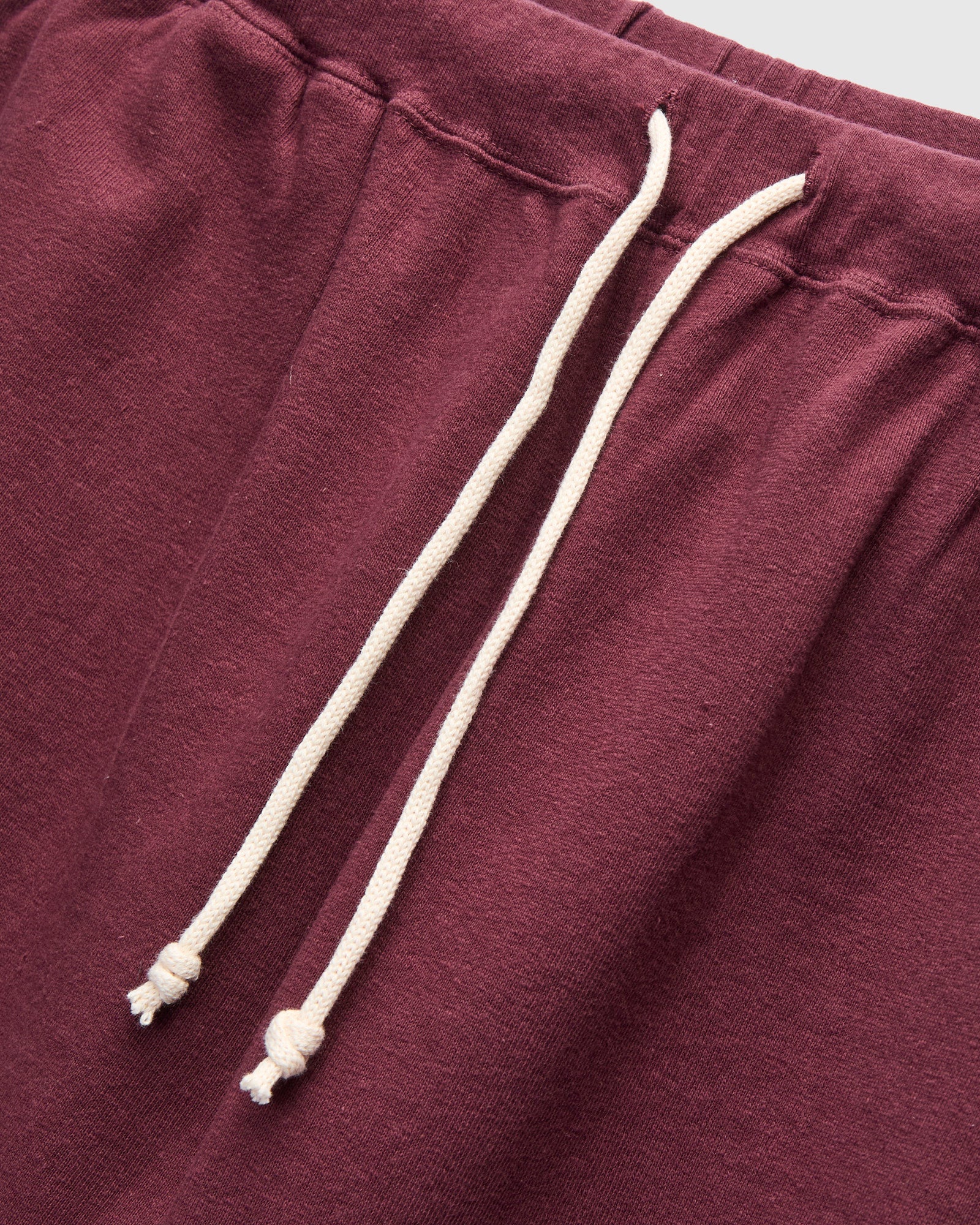 Cutoff Sweatshort in Bordeaux - Image 4