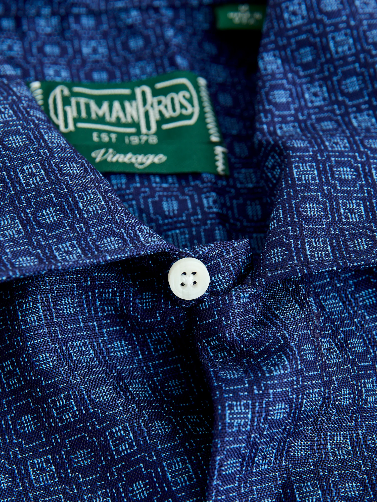 Dobby Camp Shirt in Indigo - Image 4