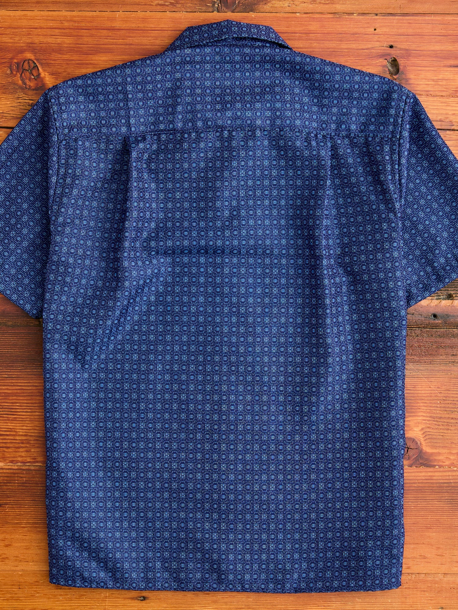Dobby Camp Shirt in Indigo - Image 8
