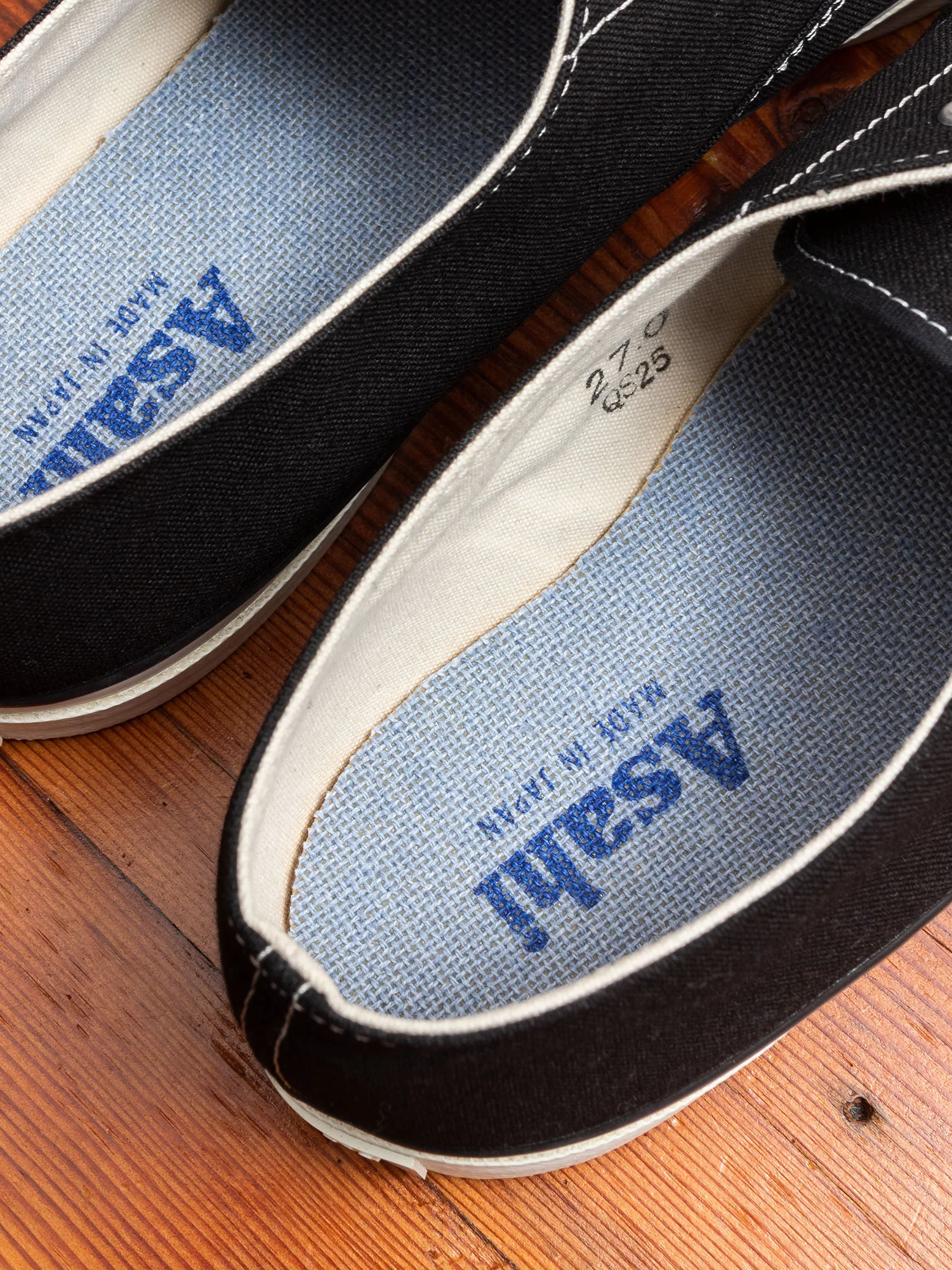 Deck Canvas Sneaker in Black - Image 7