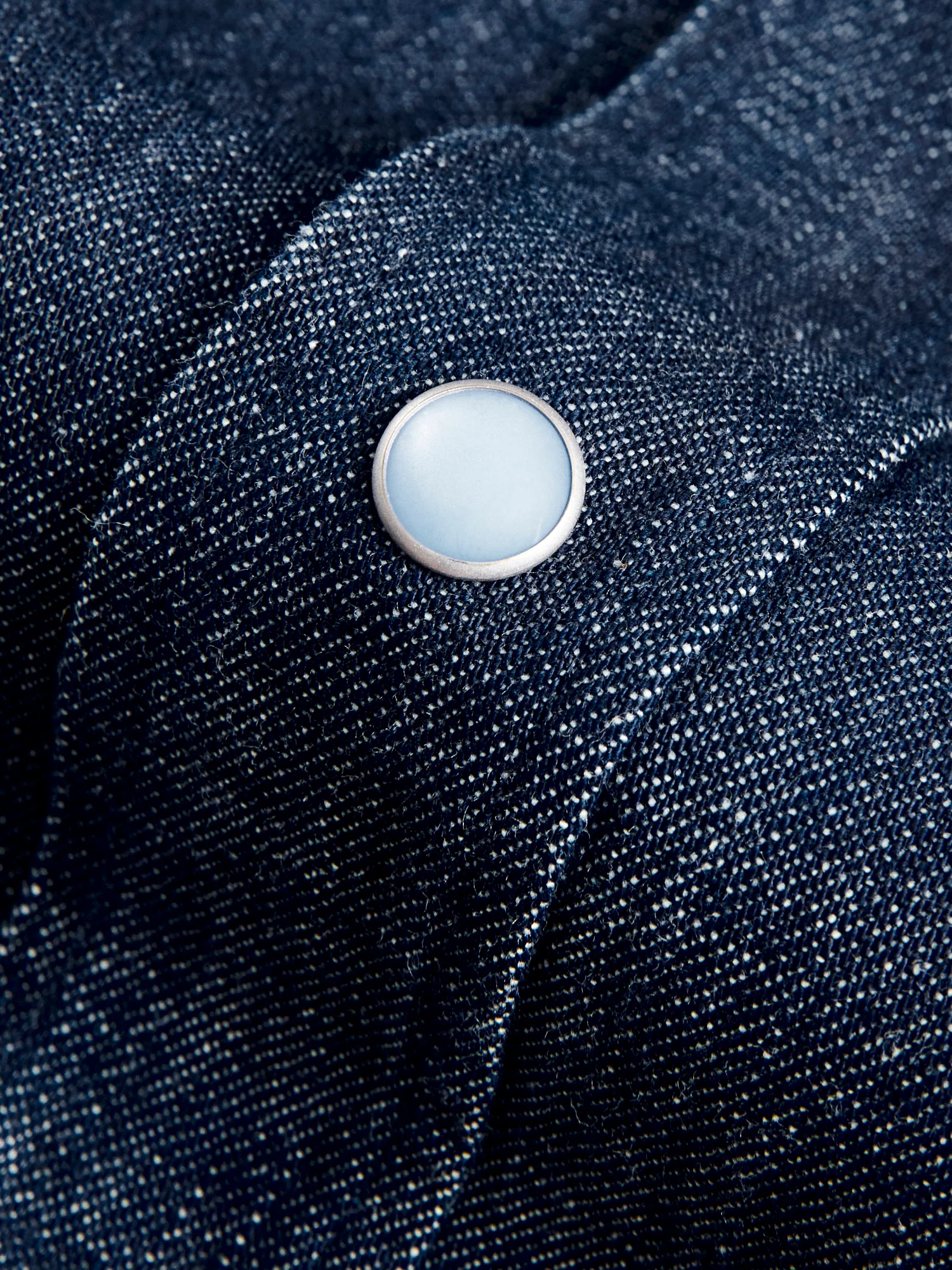 Denim Pearl Snap Shirt in Rinsed Indigo - Image 6