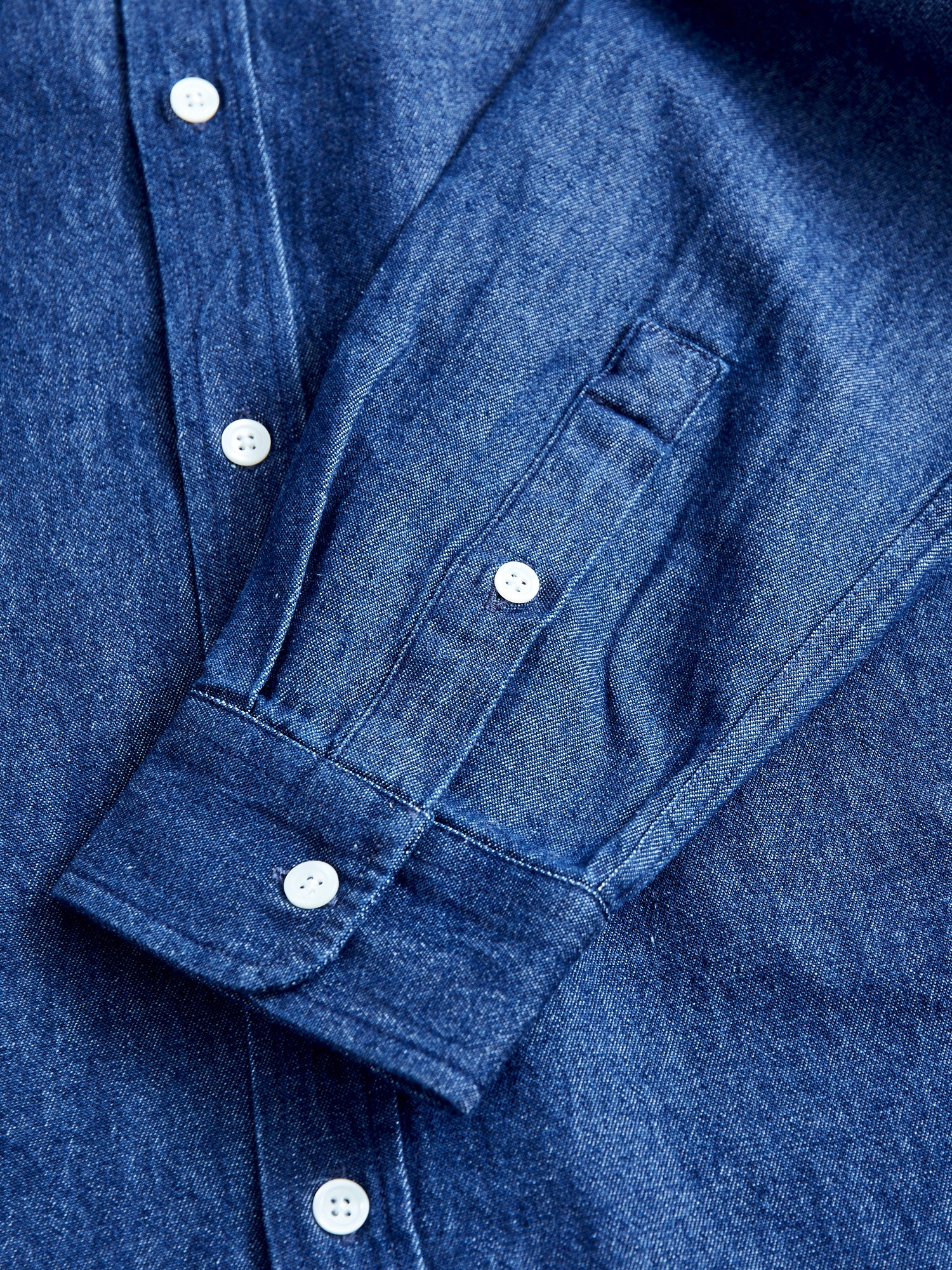Dirleton Shirt in Dark Denim - Image 4