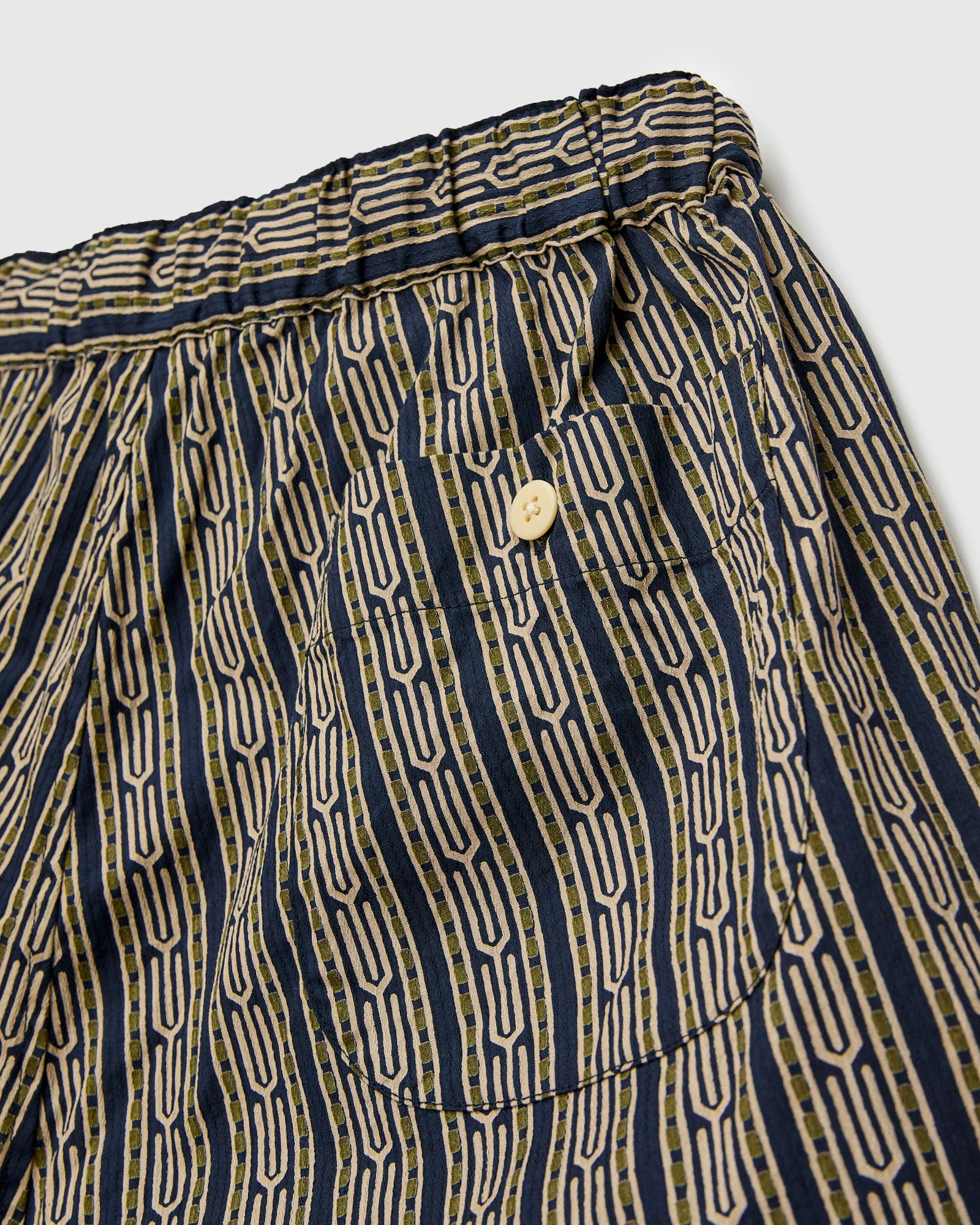 Dobby Easy Shorts in Navy - Image 3