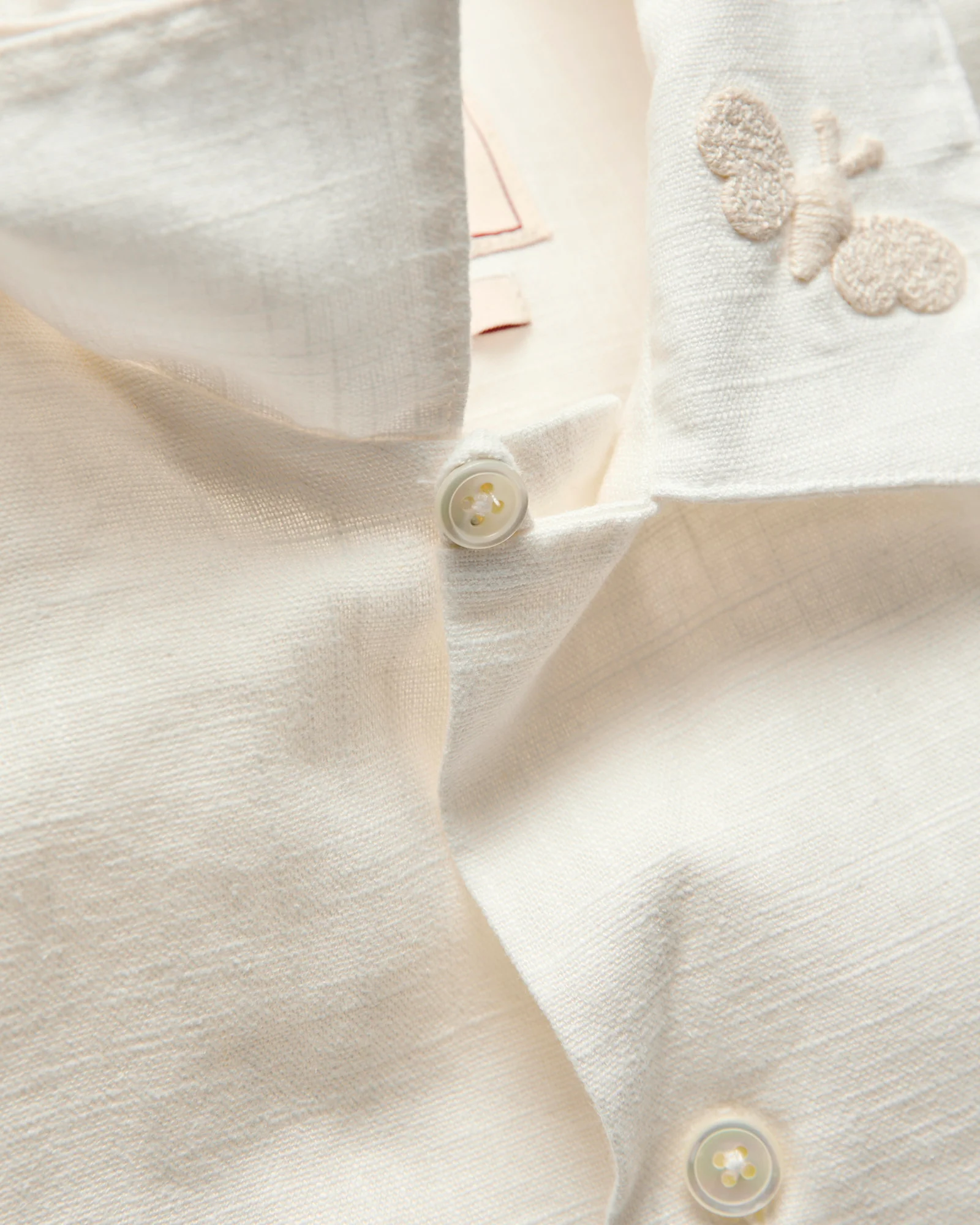 Embroidery Nature Ramie Shirt in Ecru - Image 7