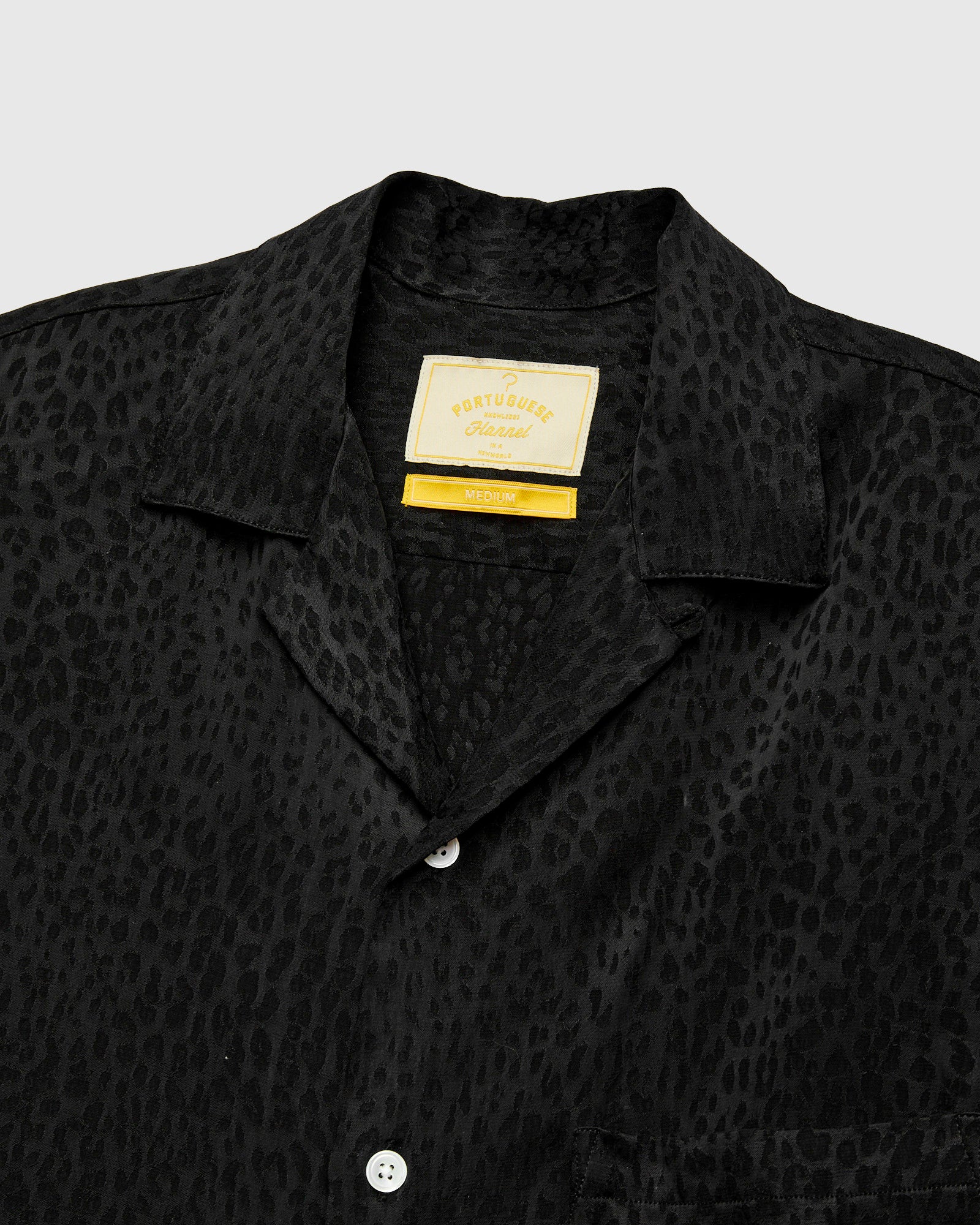 Finger Print Shirt in Black - Image 4