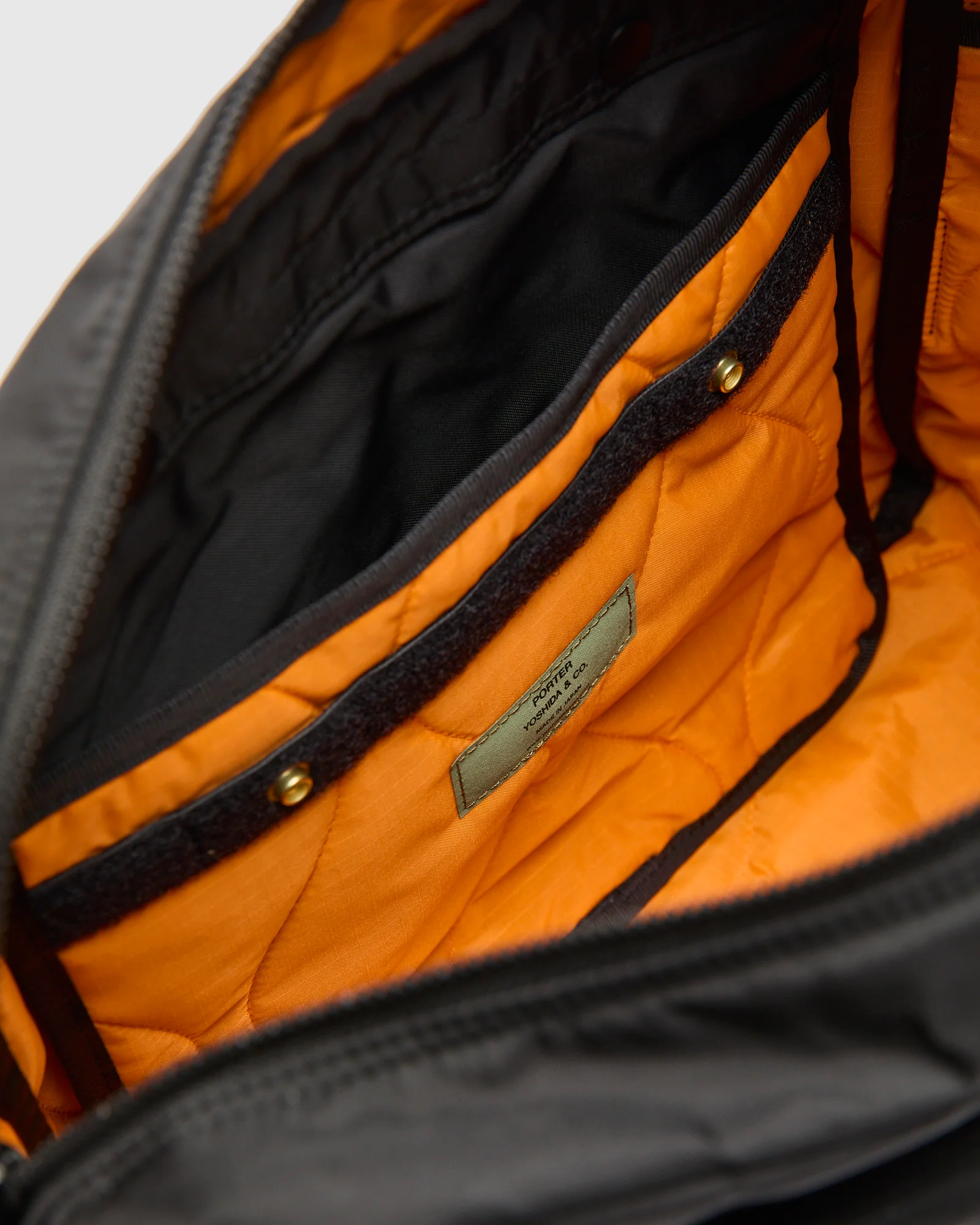 7415 "Force" Shoulder Bag in Black - Image 10