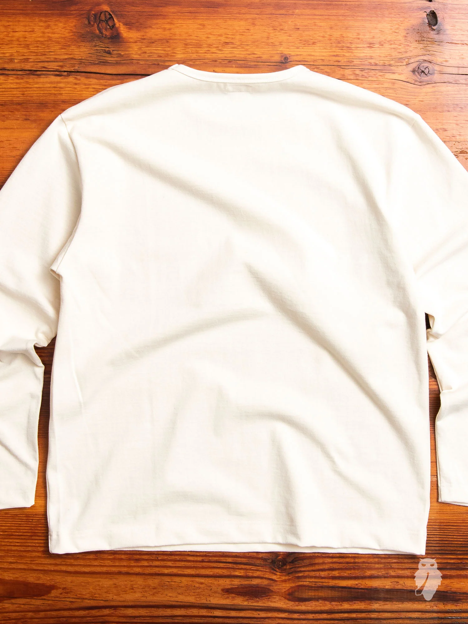 Graphique Long Sleeve T-Shirt in City - Image 7