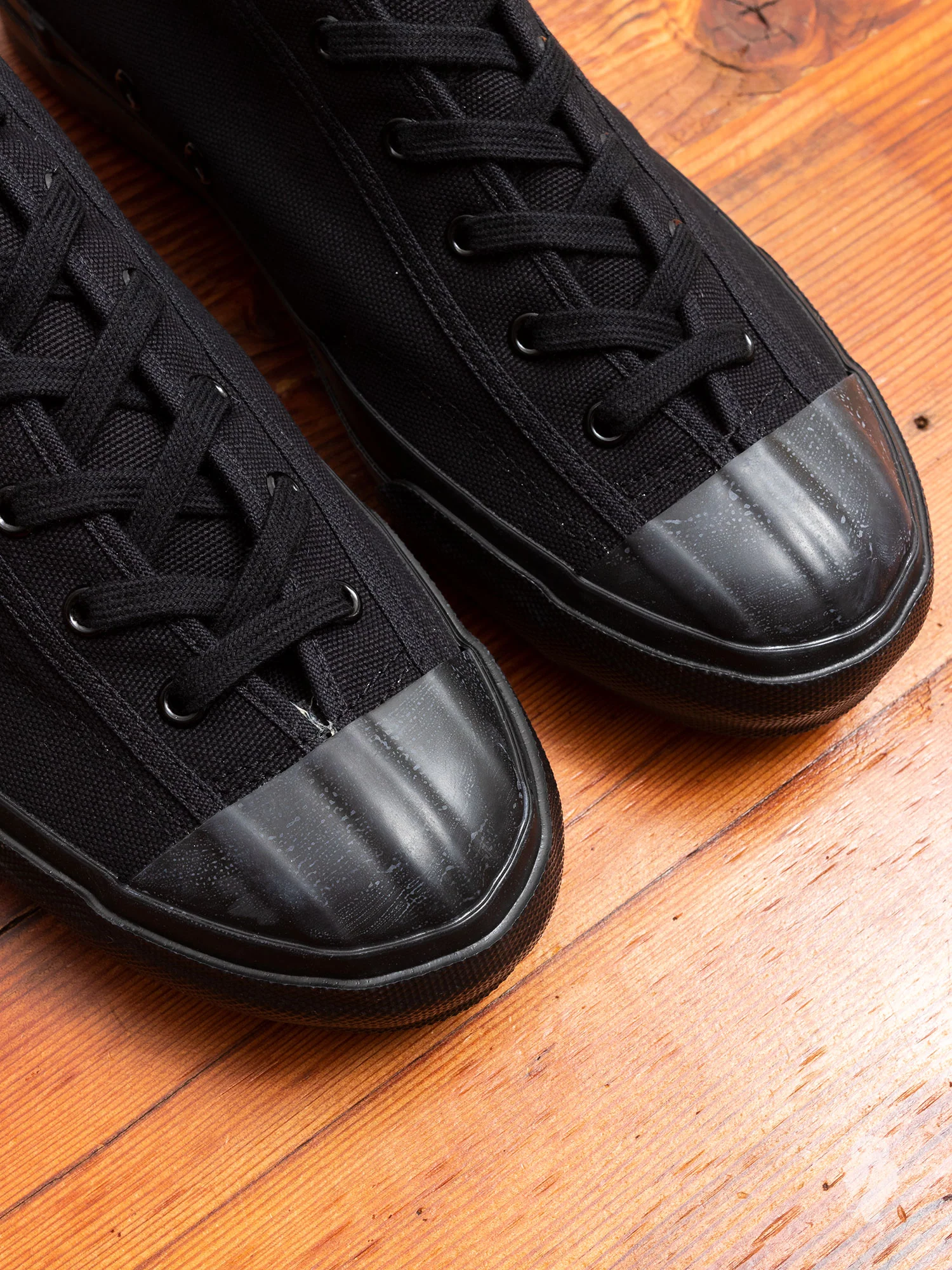 Gym Classic Sneaker in Black Monocolor - Image 3