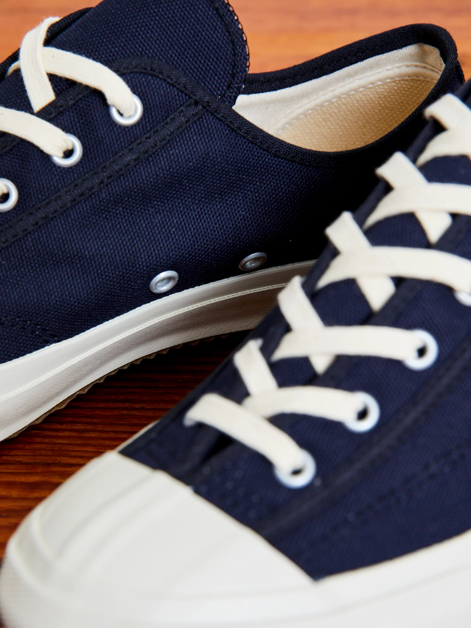Gym Classic Sneaker in Dark Navy - Image 8