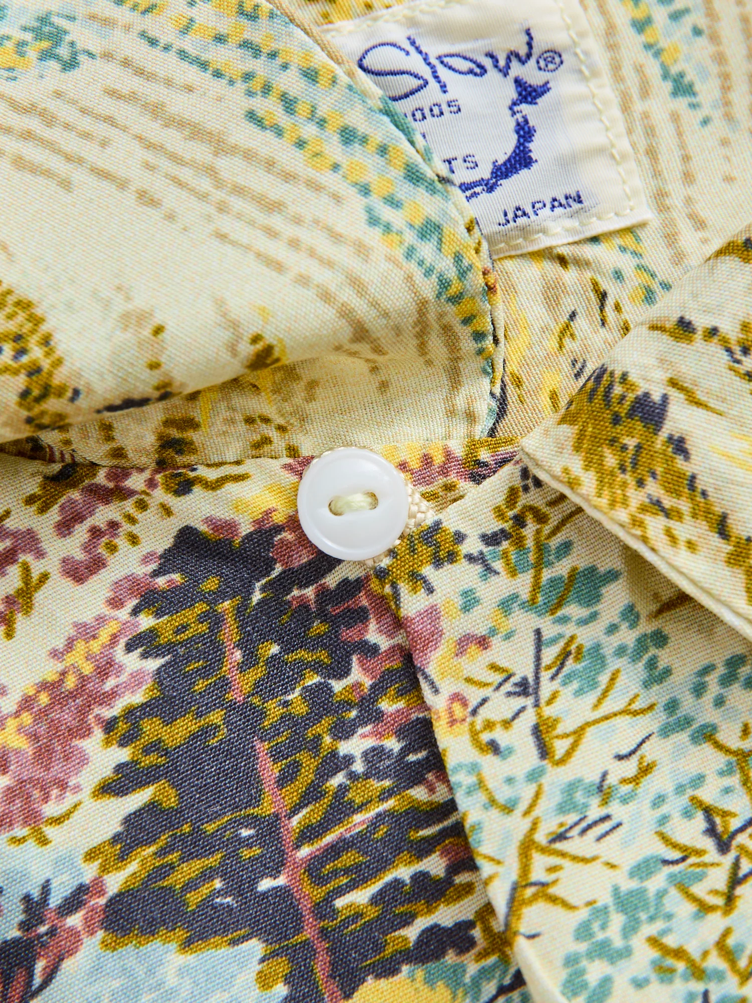 Hawaiian Vacation Shirt in Yellow Foliage - Image 6